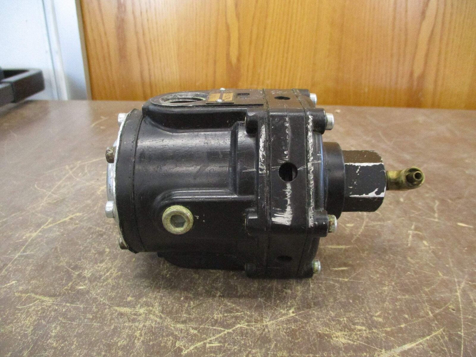 Fairchild Regulator 1D19288 Used