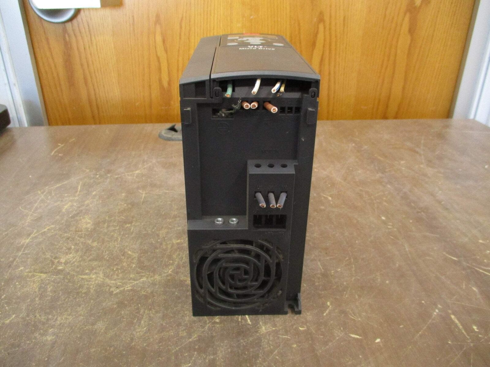 Danfoss Micro AC Drive 132F0016 5HP 3Ph w/ Keypad Used