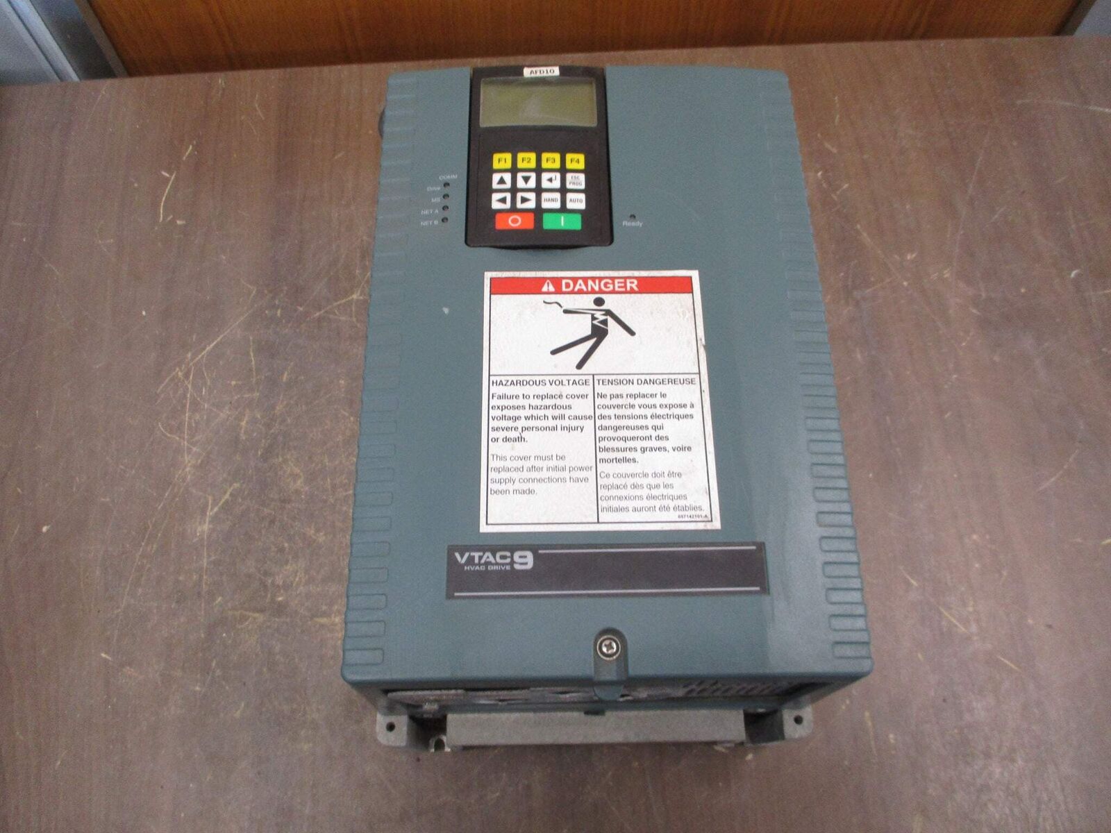 Rockwell Automation VTAC9 AC Drive 9VT401-022HTANN 15HP 3Ph w/ Keypad Used