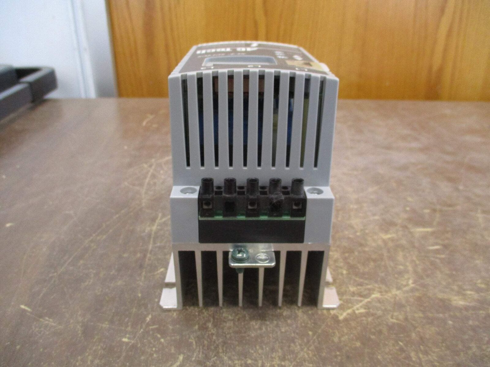 AC Tech SCF Series AC Drive SF410 1HP 3Ph Used