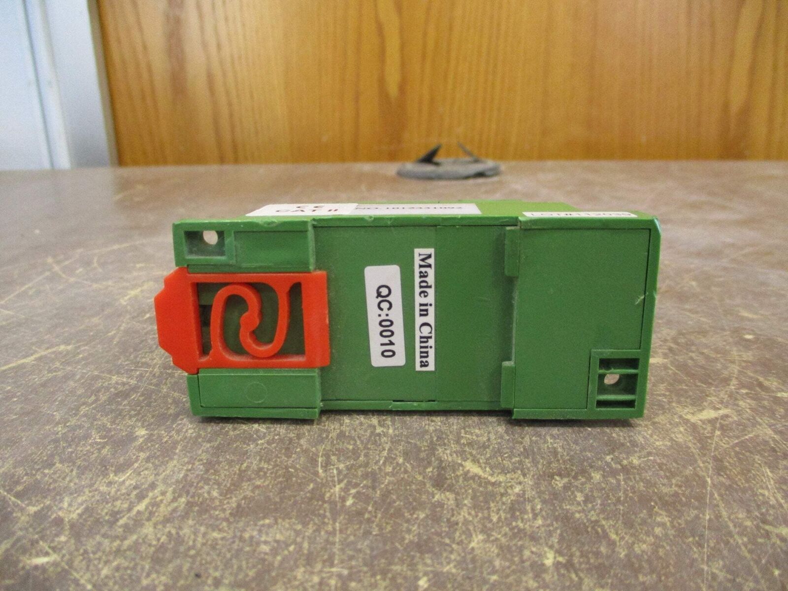 CR Magnetics Split Core DC Current Transducer CR5210S-300 Input: 0-300 ADC Used