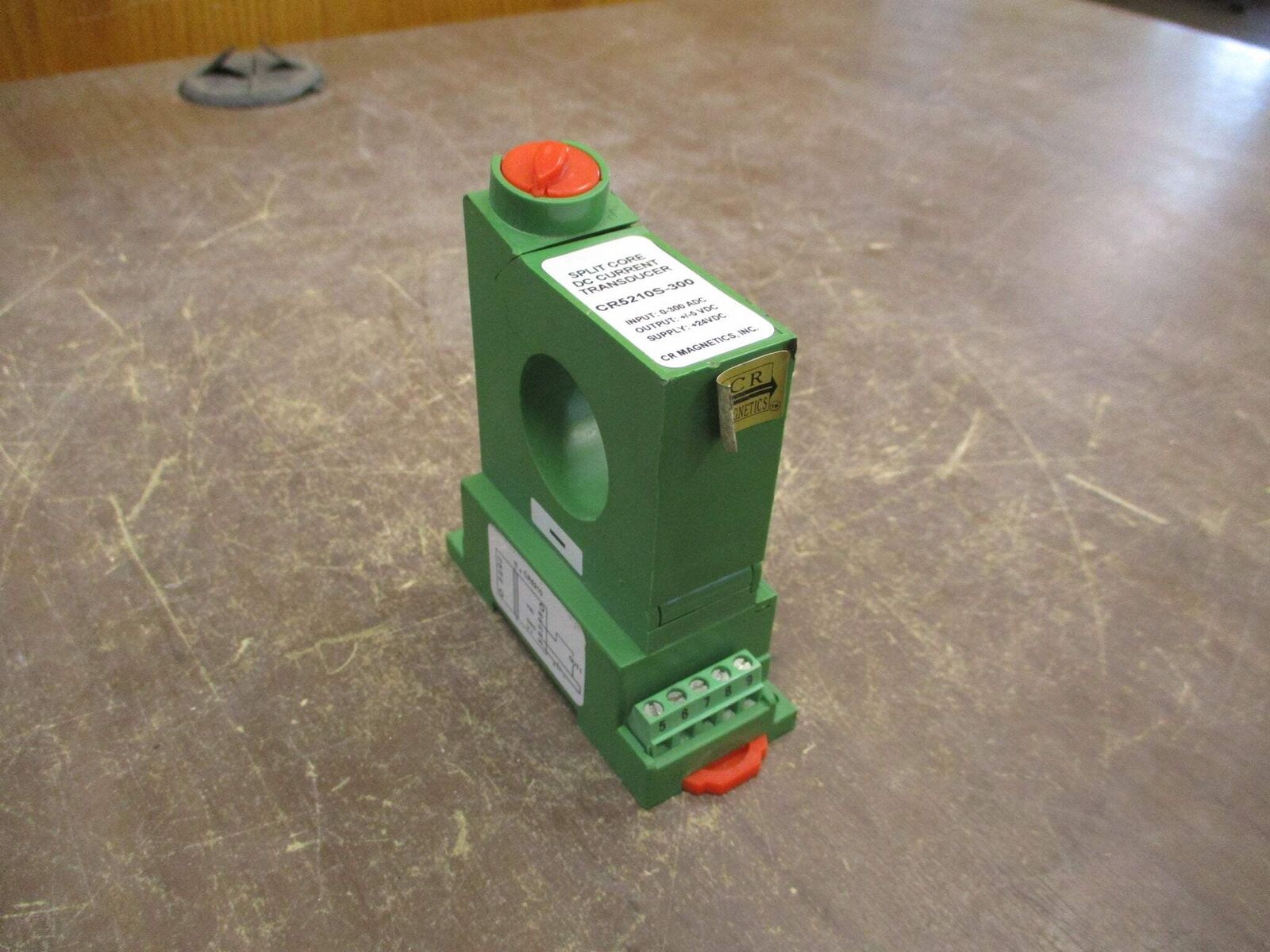 CR Magnetics Split Core DC Current Transducer CR5210S-300 Input: 0-300 ADC Used