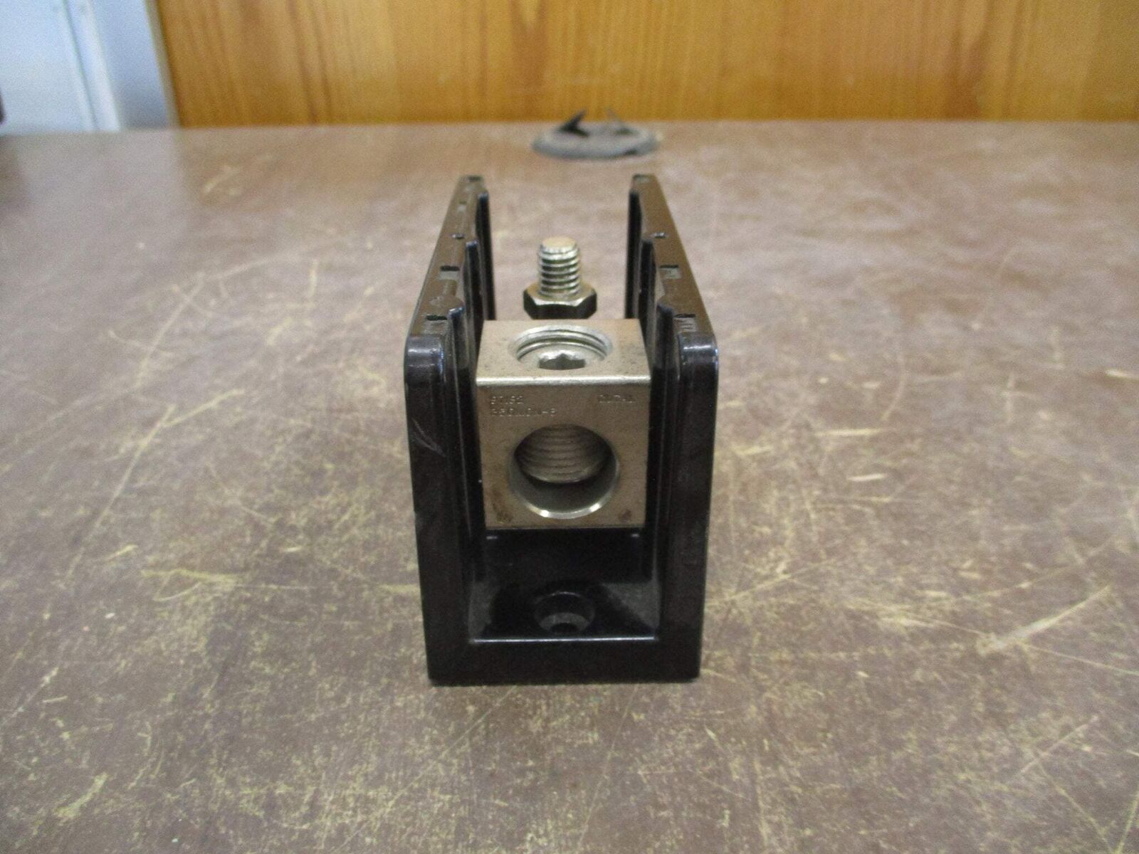 Marathon Power Distribution Block 1431559 350A 600V 1P Line: 350MCM-6 Used