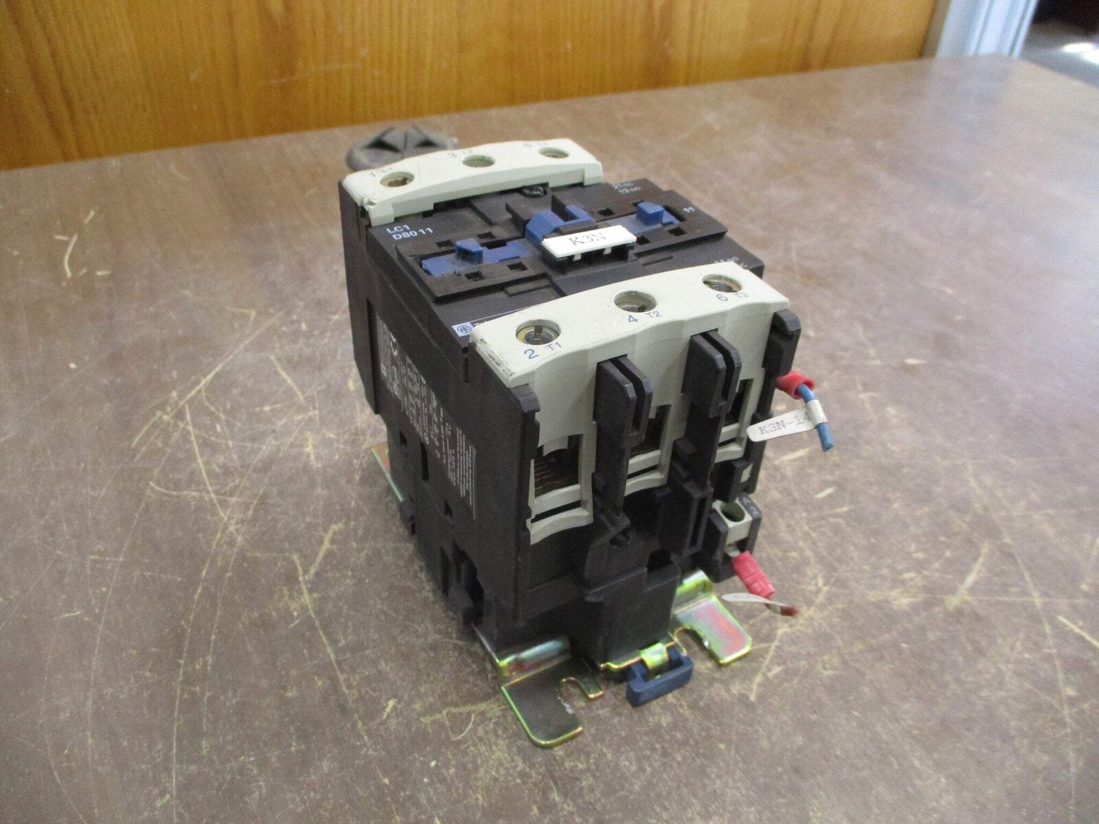 Telemecanique Contactor LC1 D8011 120V Coil 110A 600V Used