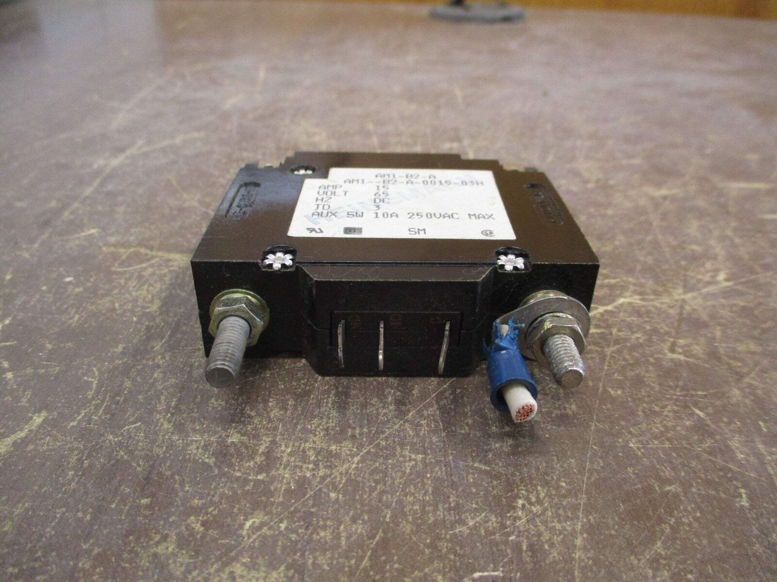 Heinemann DC Circuit Breaker AM1-B2-A-0015-03H 15A 65VDC 1P Used