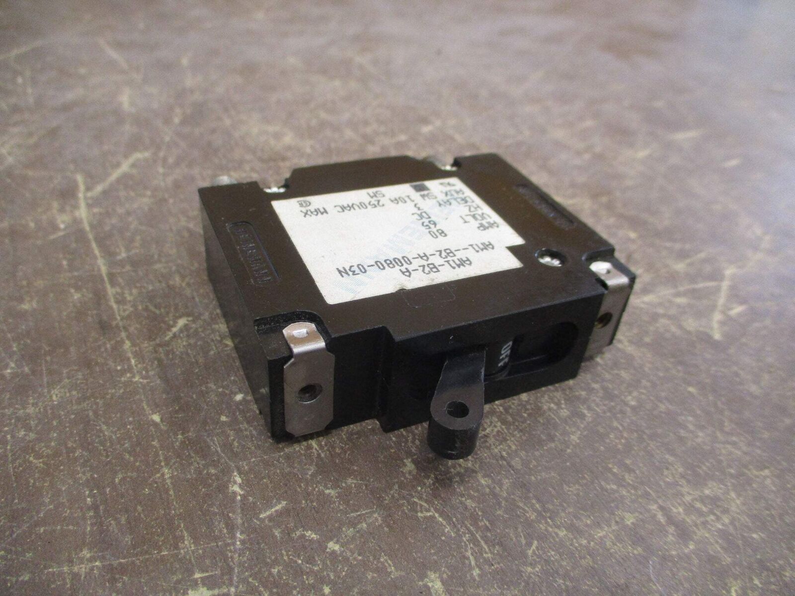 Heinemann DC Circuit Breaker AM1-B2-A-0080-03N 80A 65VDC 1P Used