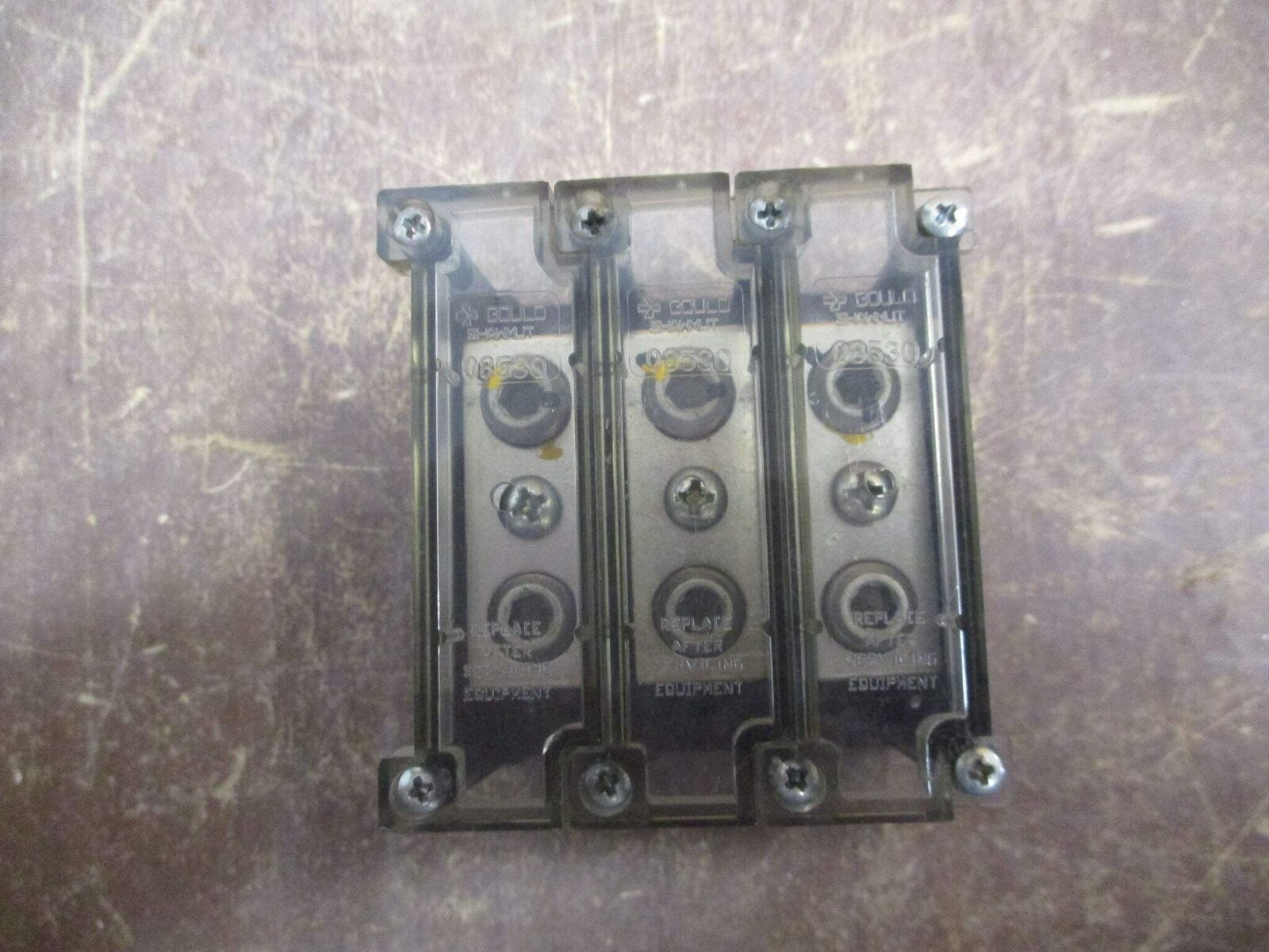 Gould Shawmut Power Distribution Block 63153 3P 600V Used
