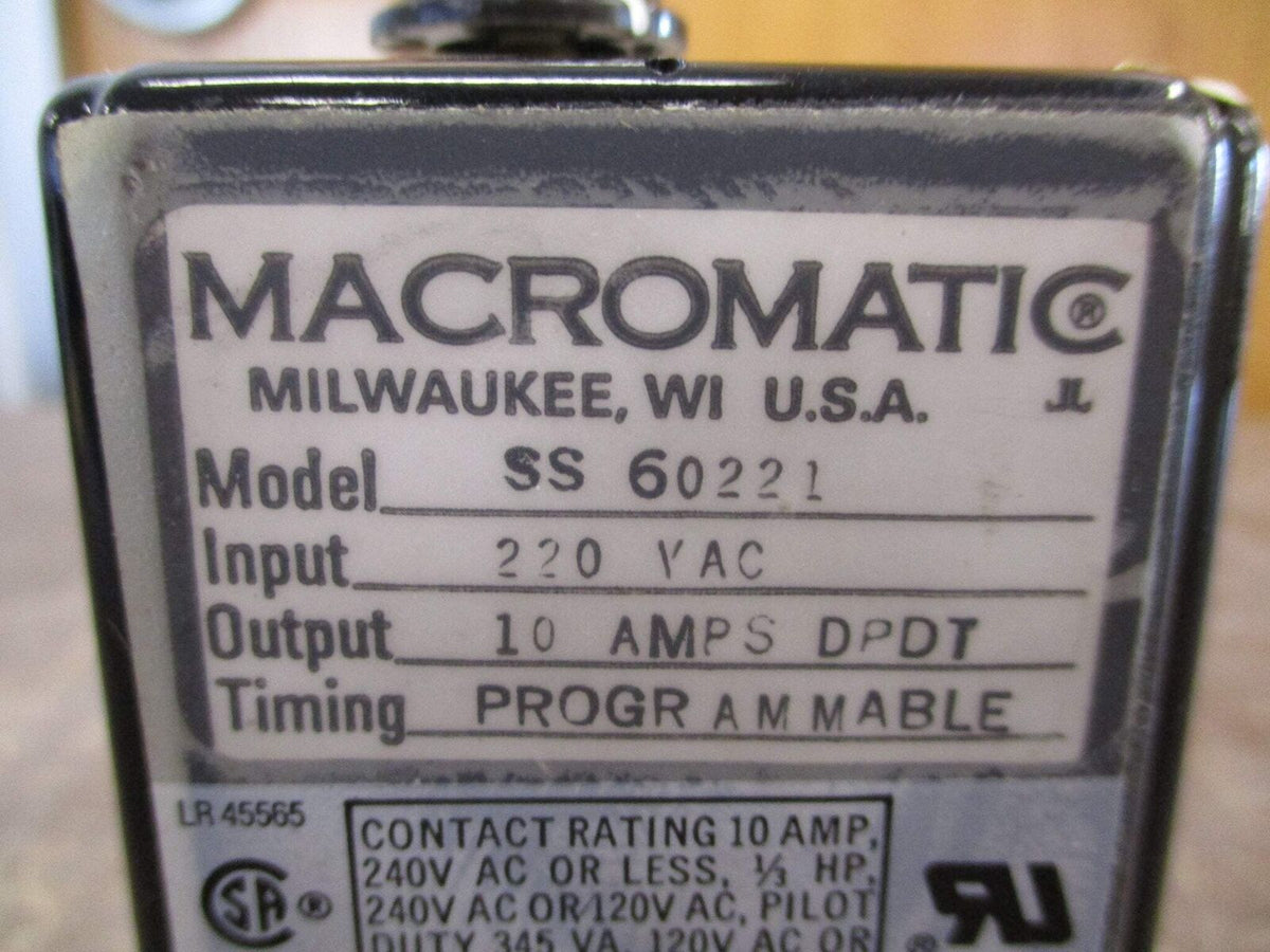 Macromatic Time Ranger Timer SS 60221 220VAC 10A w/ Base Used