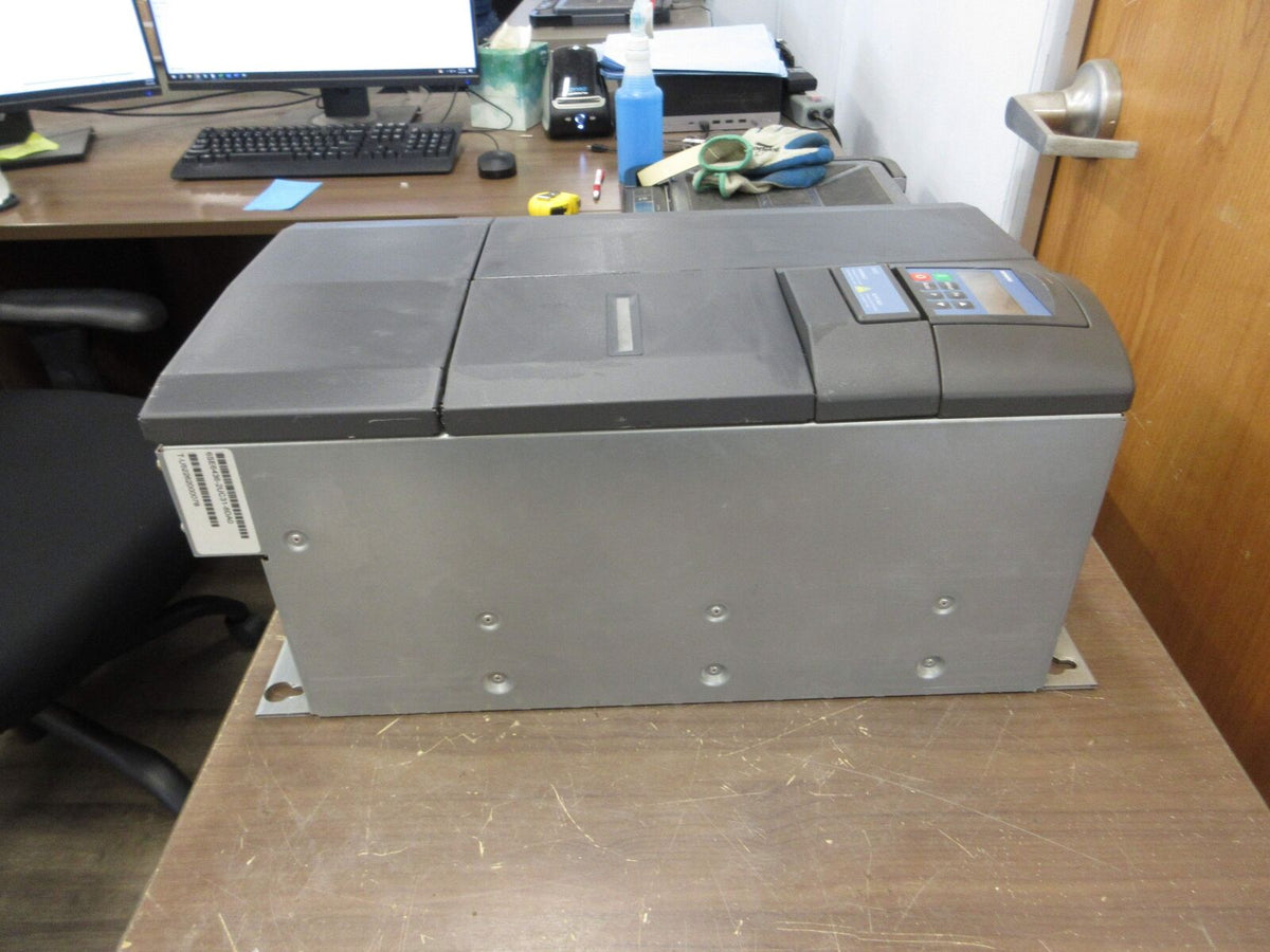 Siemens SED2-18 5/22X AC Drive 6SE6436-2UC31-8DA0 25HP 3Ph w/ Keypad Used