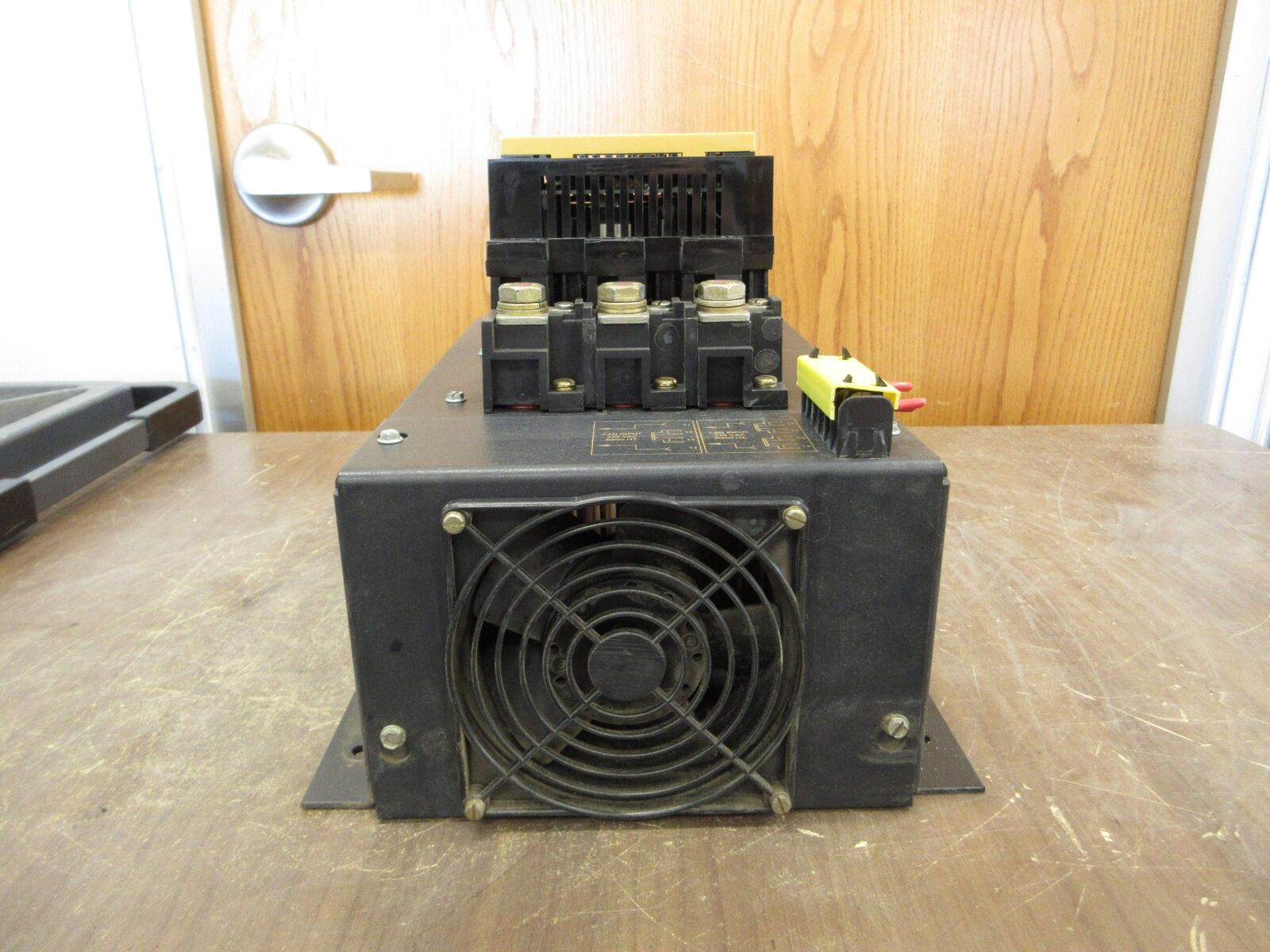 Allen-Bradley SMC Plus Soft Start 150-A97NBD Ser. B 75HP 3Ph 208-480V 47-63Hz