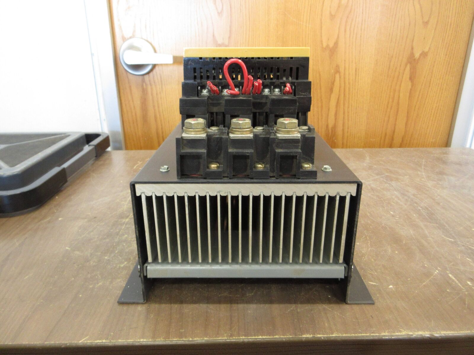 Allen-Bradley SMC Plus Soft Start 150-A97NBD Ser. B 75HP 3Ph 208-480V 47-63Hz