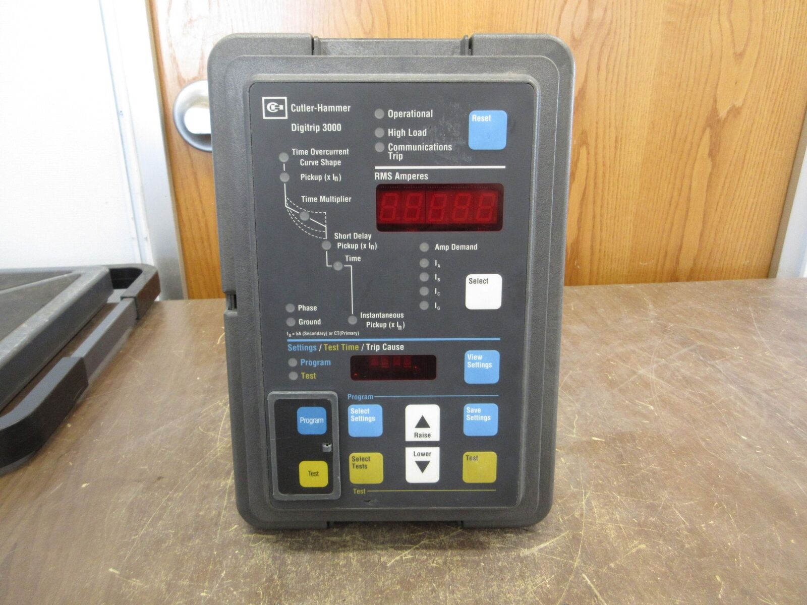 Cutler-Hammer Digitrip 3000 66D2005G21 *Broken Terminal* Used