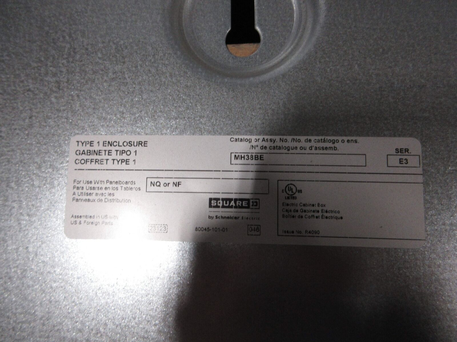 Square D Breaker Panel Box & Cover MH38BE / NC38SHR New Surplus