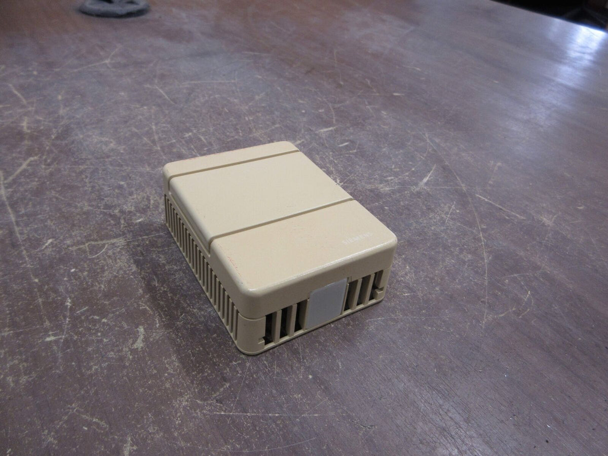 Siemens Room Temp. Sensor 544760A *No Mount* Used