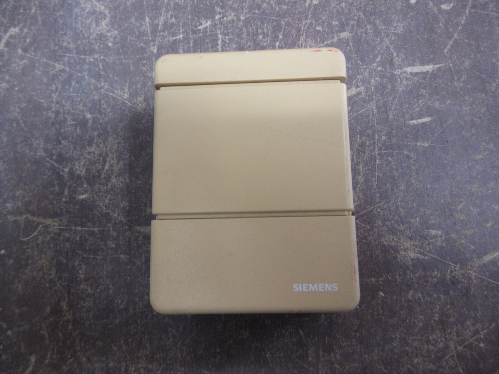Siemens Room Temp. Sensor 544760A Used