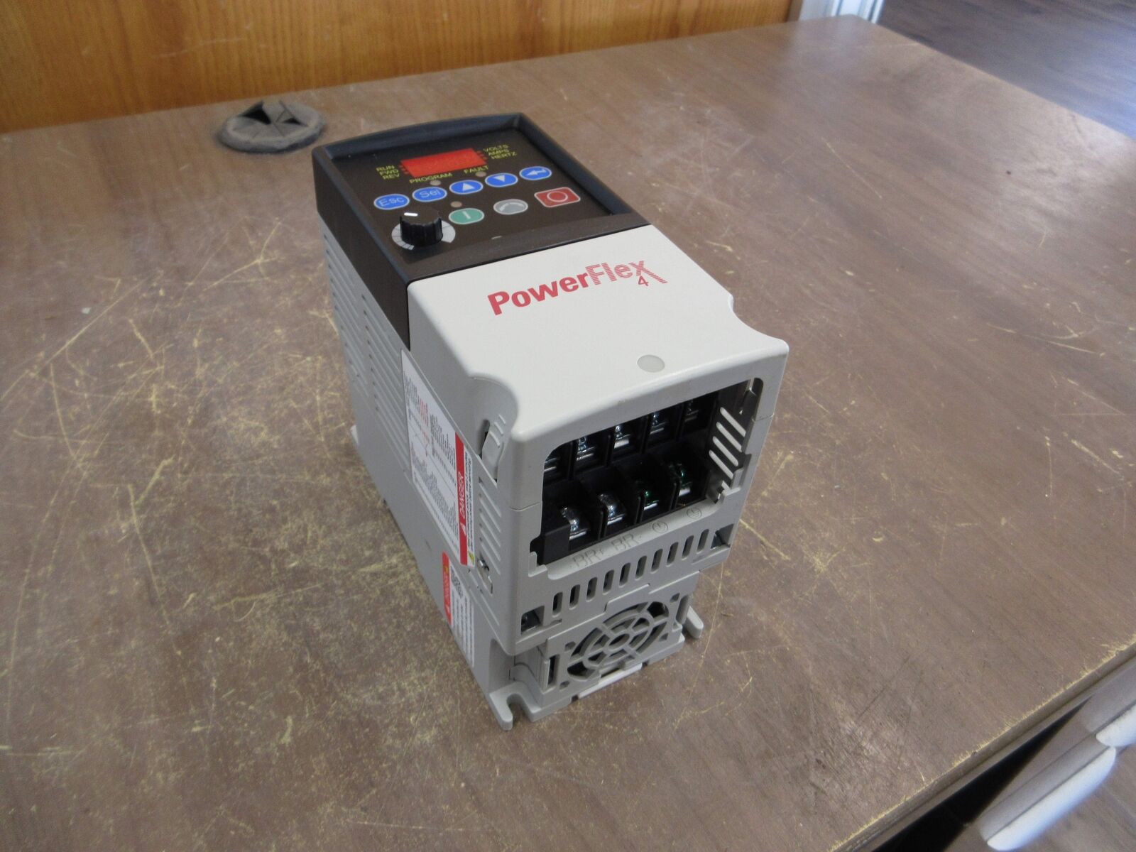 Allen-Bradley PowerFlex 4 AC Drive 22A-D2P3N104 1HP 3Ph Used