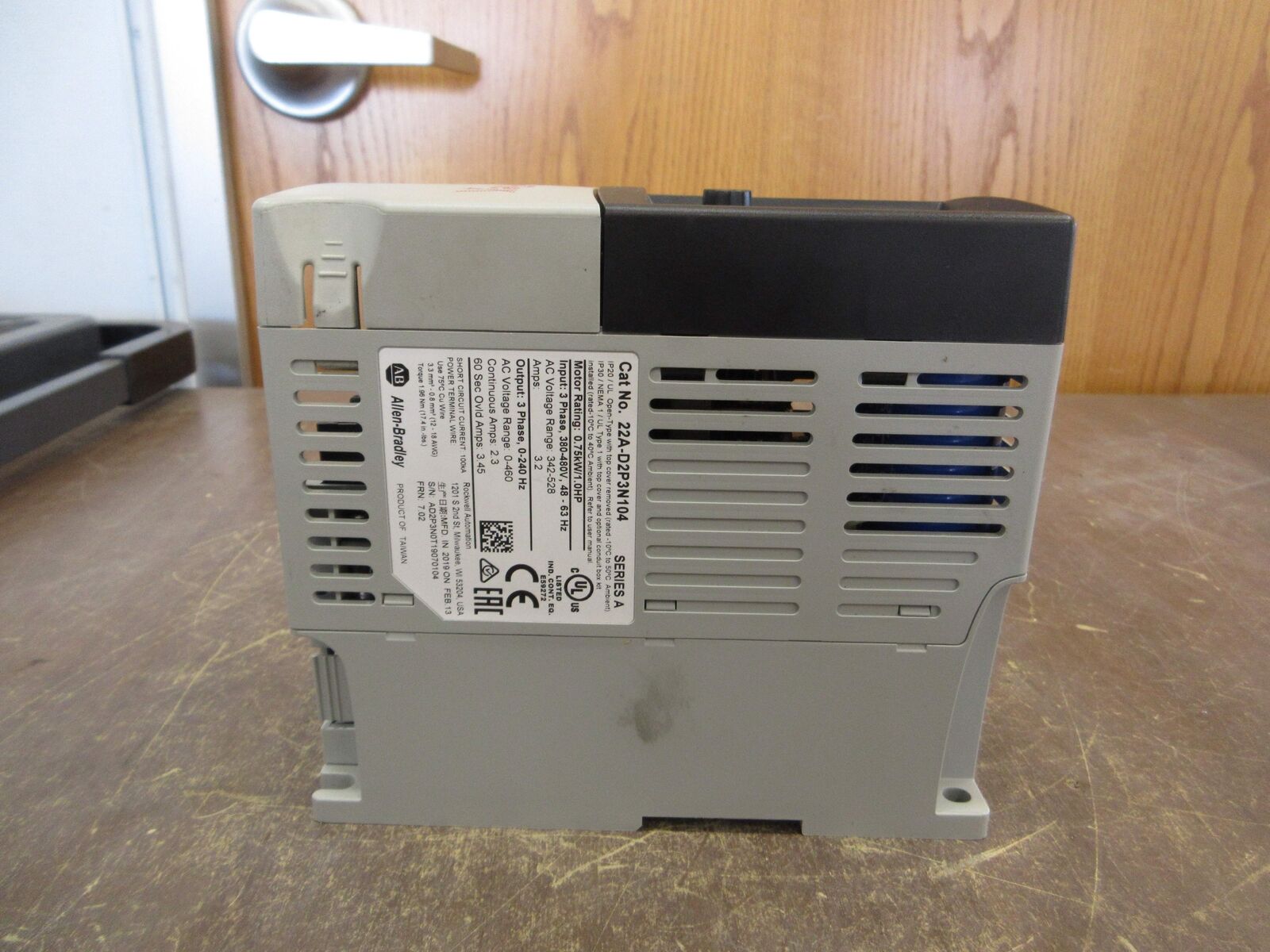 Allen-Bradley PowerFlex 4 AC Drive 22A-D2P3N104 1HP 3Ph Used