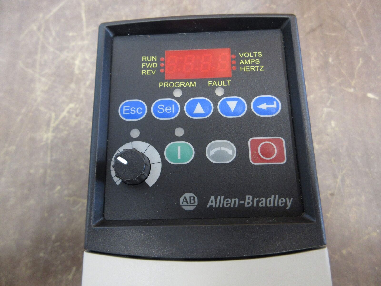 Allen-Bradley PowerFlex 4 AC Drive 22A-D2P3N104 1HP 3Ph Used