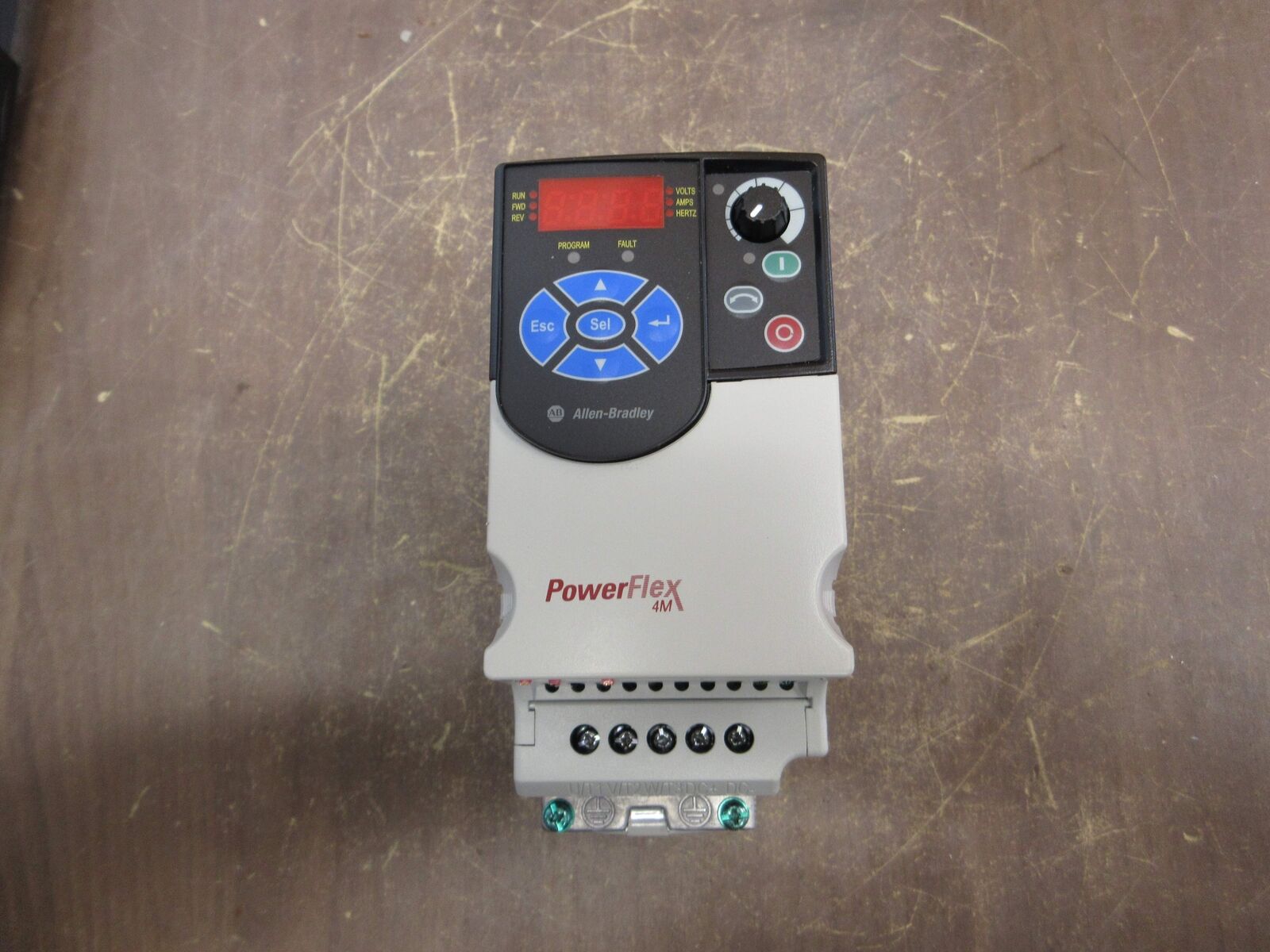 Allen-Bradley PowerFlex 4M AC Drive 22F-D2P5N103 1HP 3Ph Used