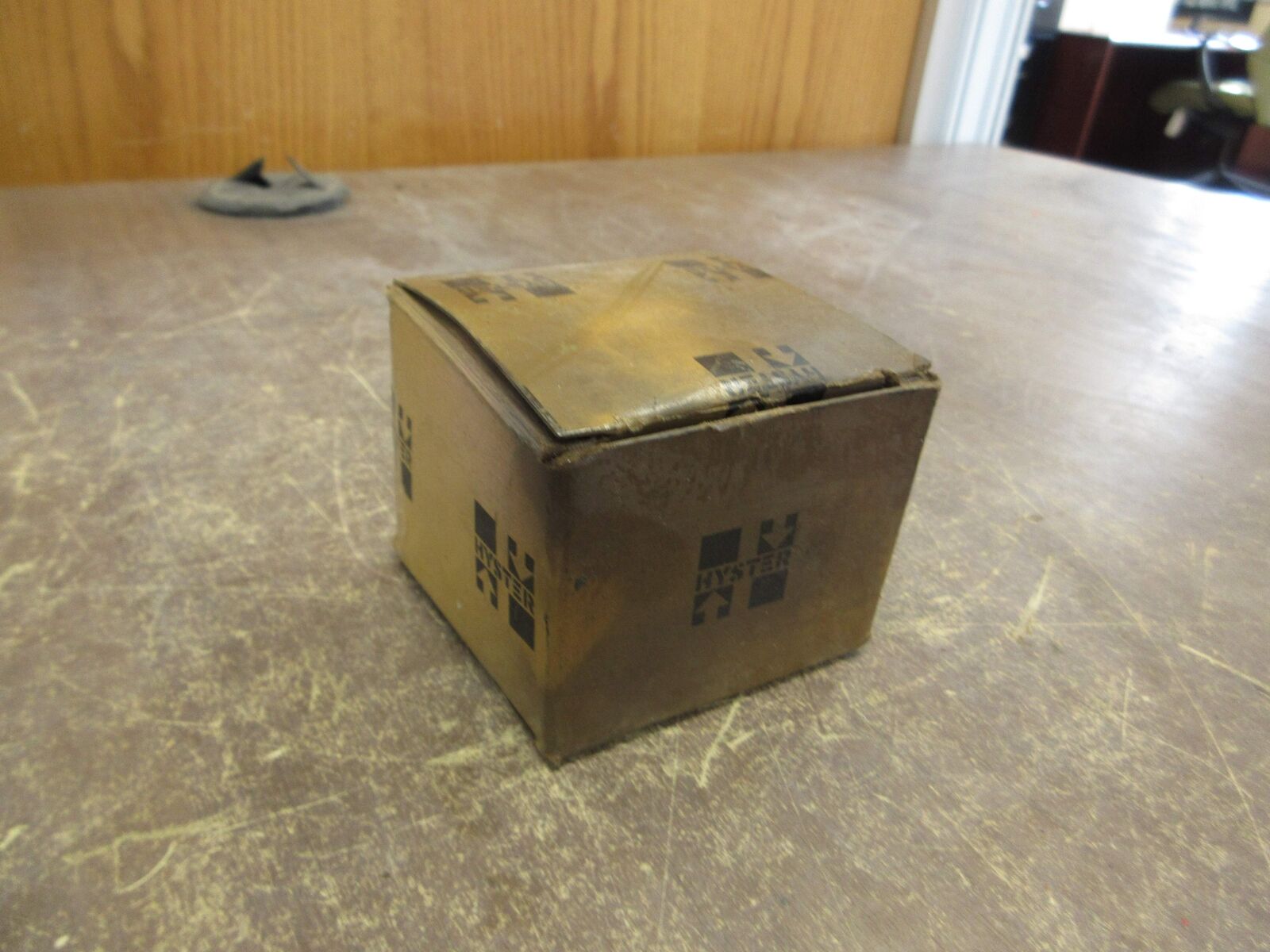 Hyster Battery Gauge 287129 25-40VDC New Surplus