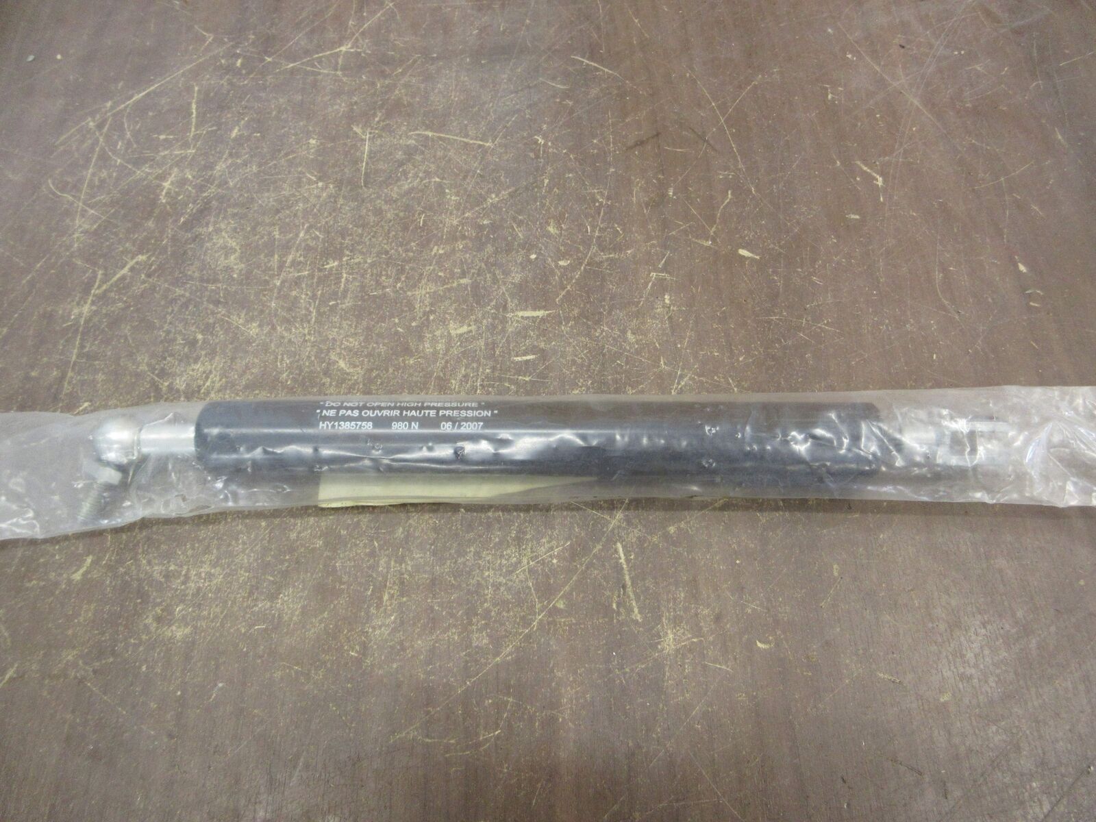 Hyster Shock Spring HY1385758 *No Box* New Surplus