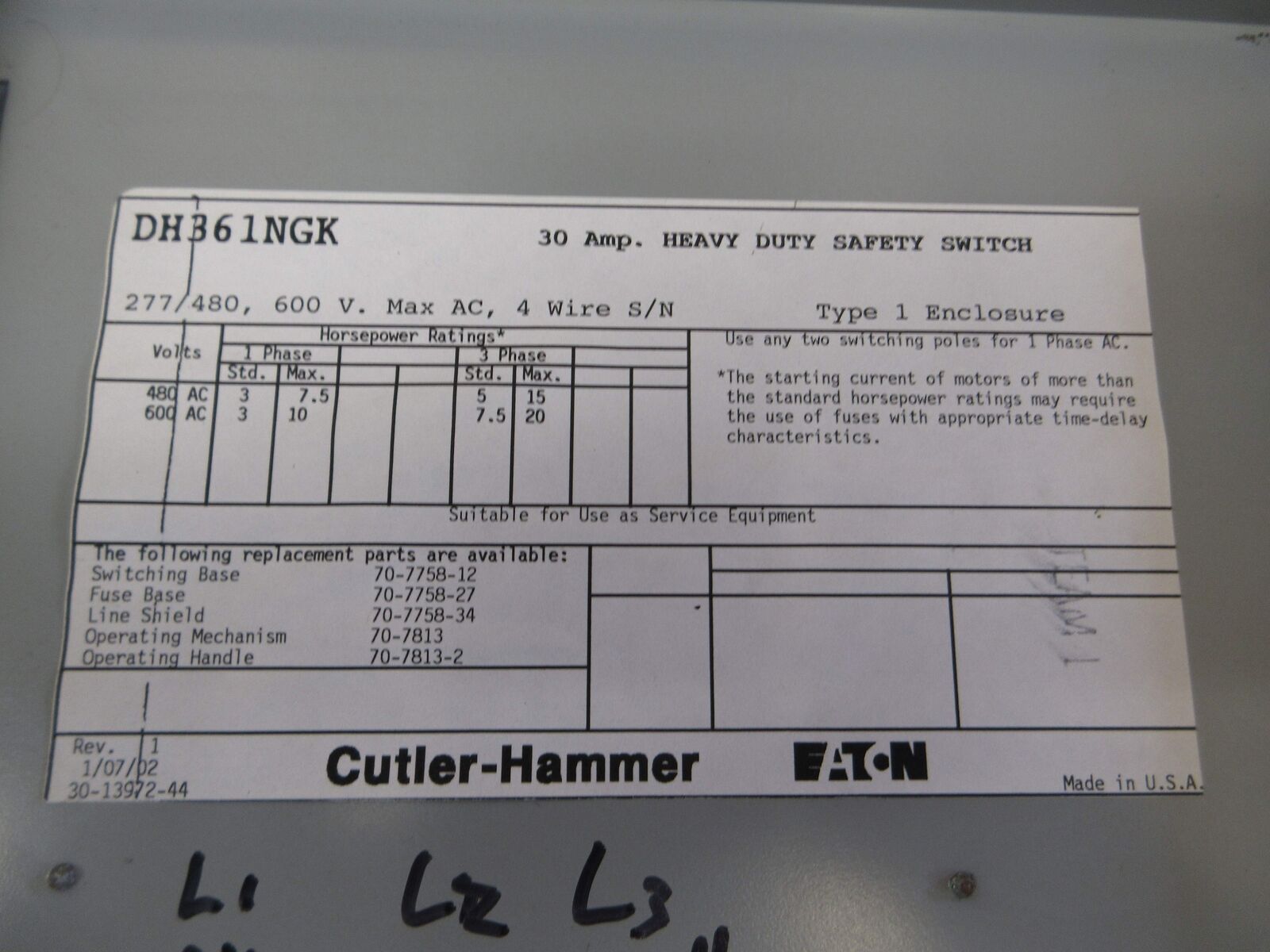 Eaton Fusible Safety Switch / Disconnect DH361NGK 30A 600V 4W Used