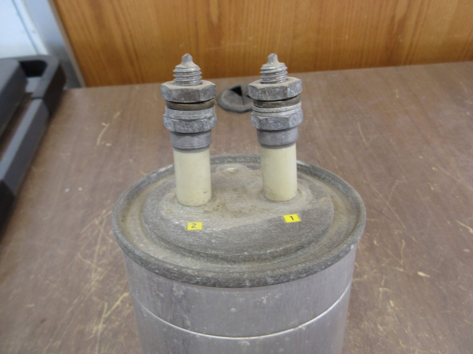 SIemens Capacitor B25834-B7336-K004 33uF 780/1100V Used