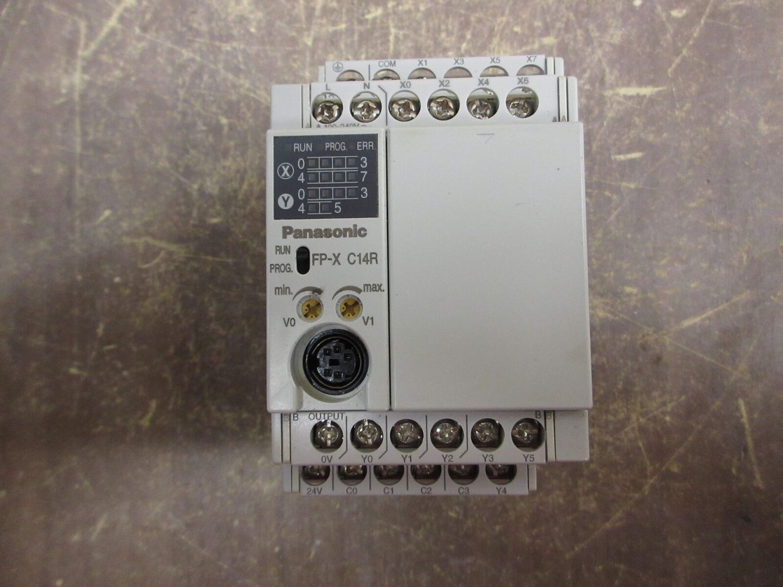 Panasonic FP-X C14R Control Unit AFPX-C14R Ver. 2.5 100-240V 0.3A 50/60Hz Used