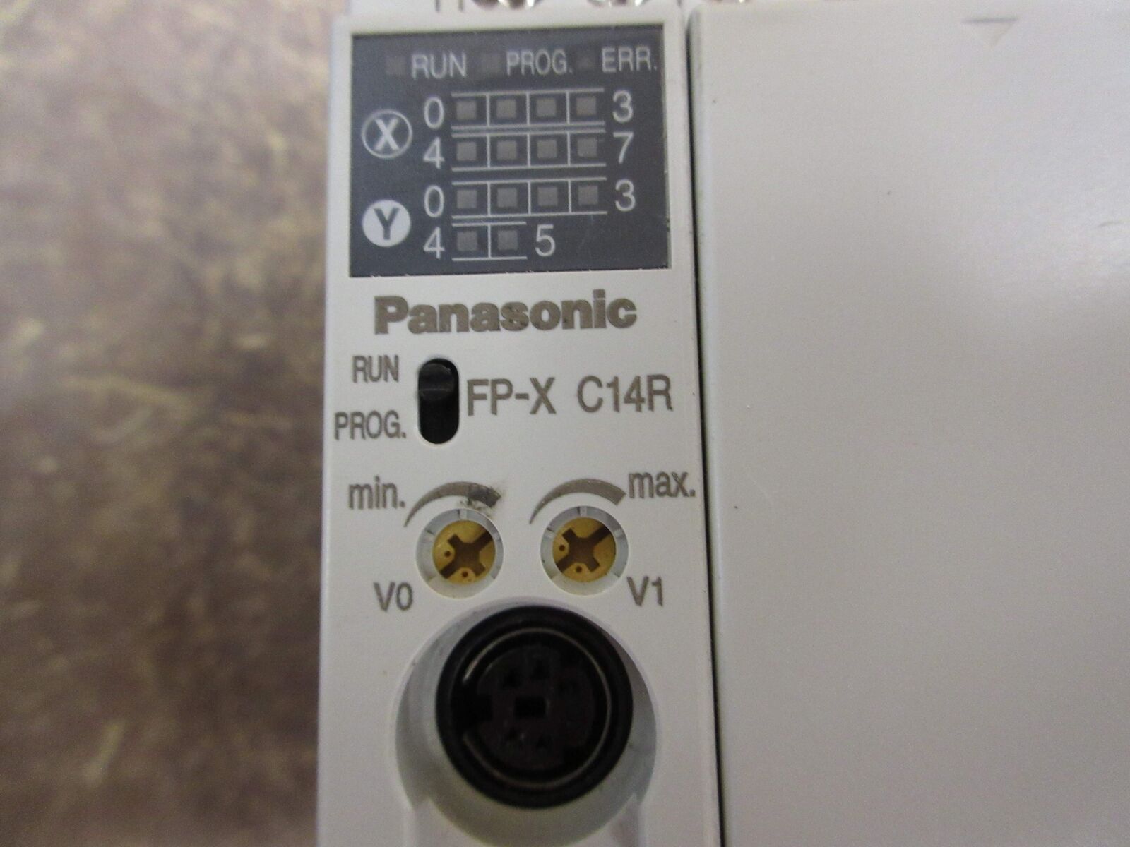 Panasonic FP-X C14R Control Unit AFPX-C14R Ver. 2.5 100-240V 0.3A 50/60Hz Used