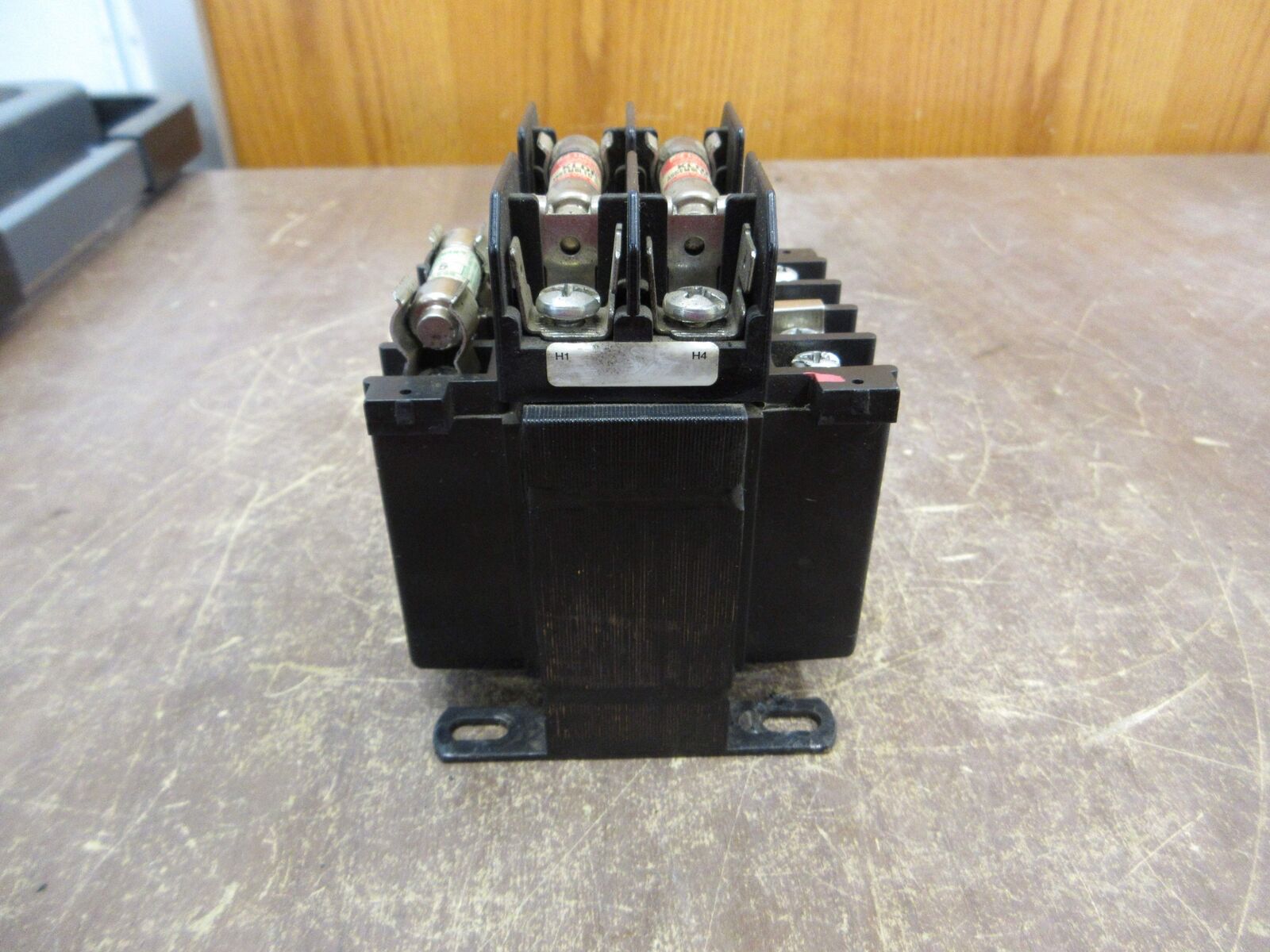 Micron ImperviTRAN Control Transformer B100BTZ13RB 100VA Pri: 240/480V 50/60Hz