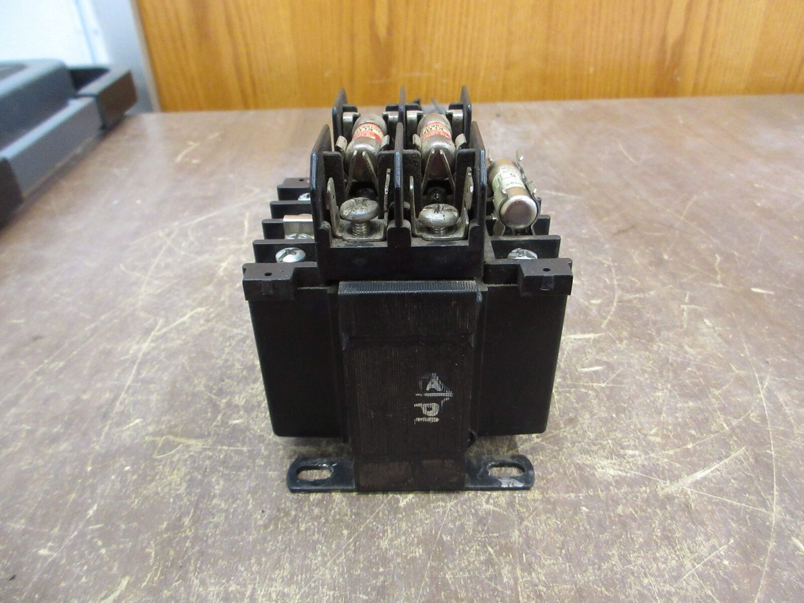Micron ImperviTRAN Control Transformer B100BTZ13RB 100VA Pri: 240/480V 50/60Hz
