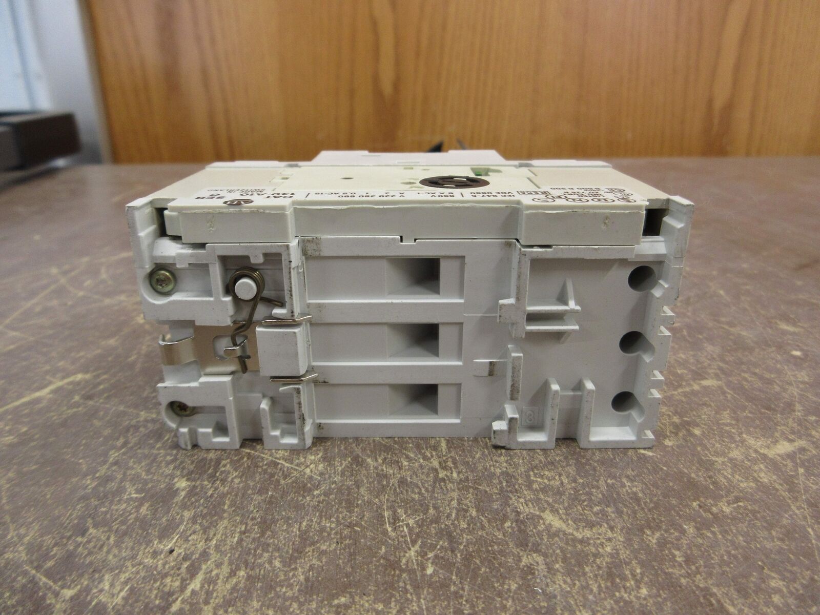 Allen-Bradley Manual Starter 140-MN-0400 Ser. C Trip: 2.5-4.0A Used
