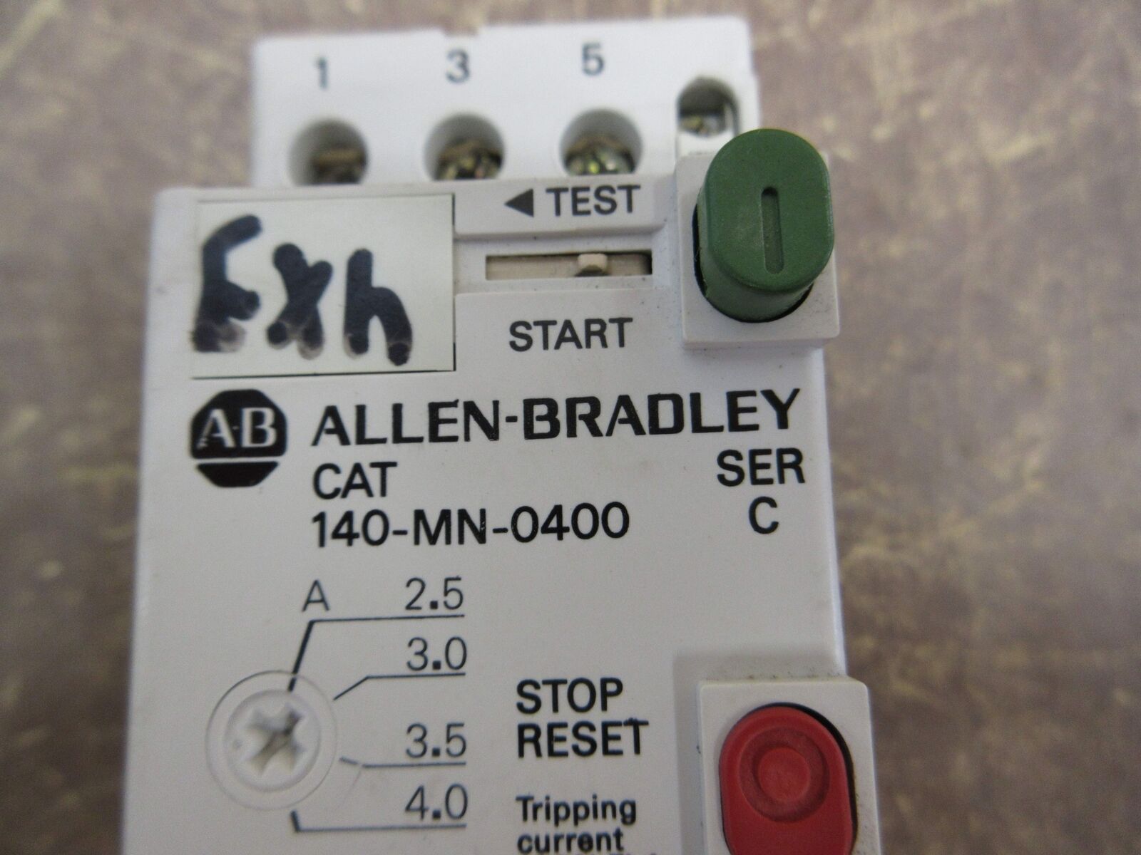 Allen-Bradley Manual Starter 140-MN-0400 Ser. C Trip: 2.5-4.0A Used