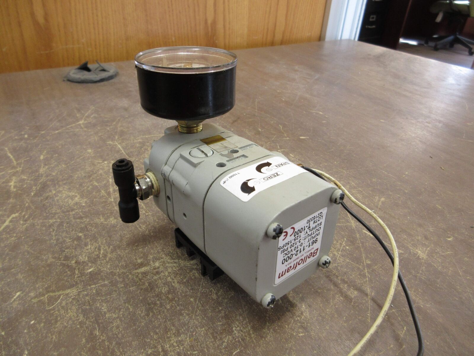 Bellofram E/P Pressure Transducer 961-112-000 Input: 0-10VDC Used