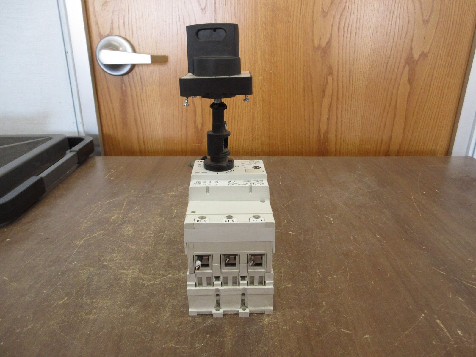 Allen-Bradley Motor Protector 140-CMN-4000 Ser. C Trip: 25-40A Used