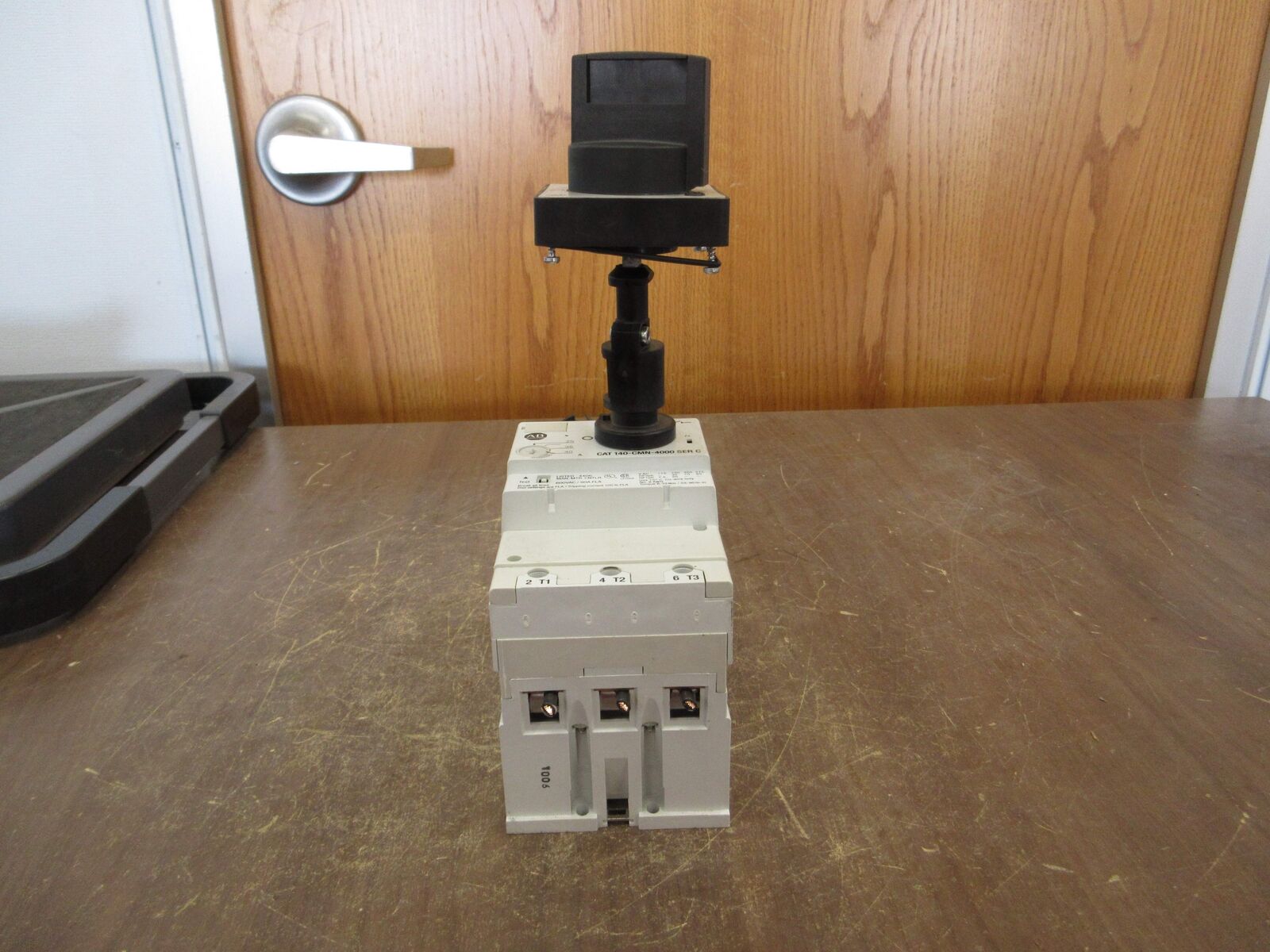 Allen-Bradley Motor Protector 140-CMN-4000 Ser. C Trip: 25-40A Used
