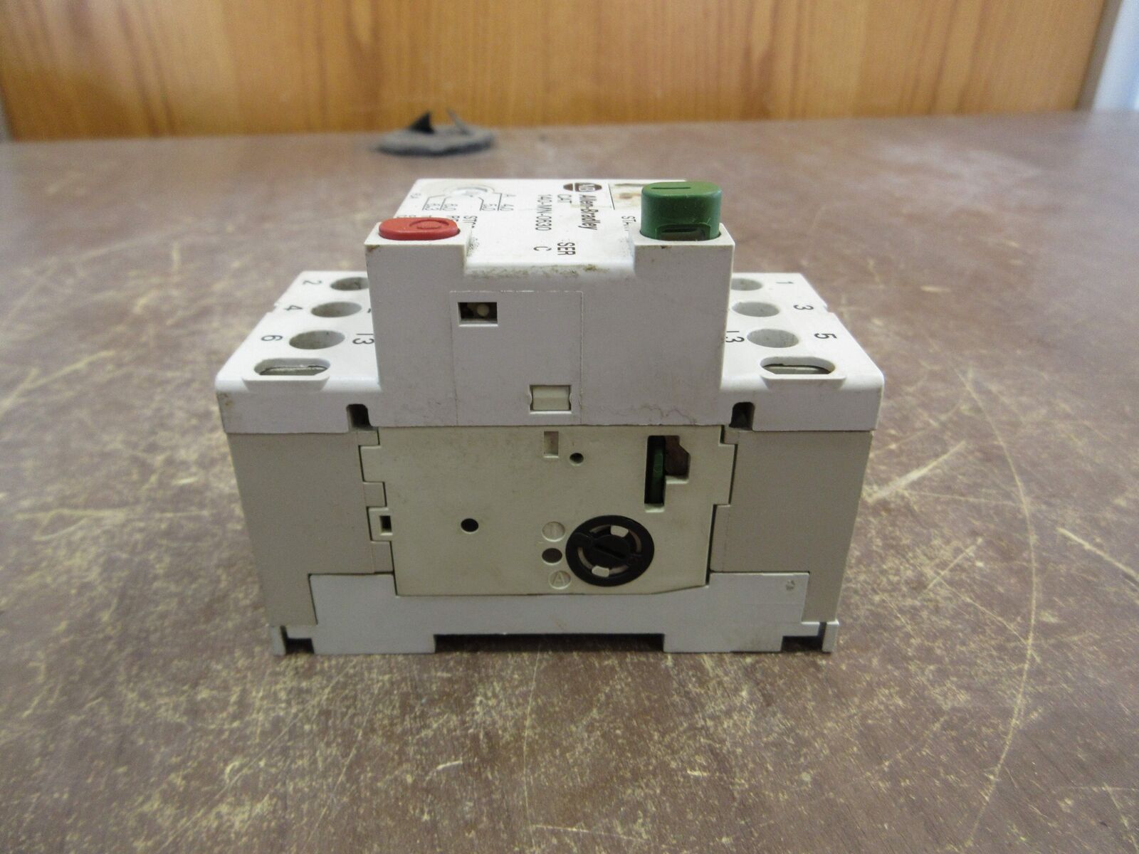 Allen-Bradley Manual Starter 140-MN-0630 Ser. C Trip: 4.0-6.3A *Chipped Base*