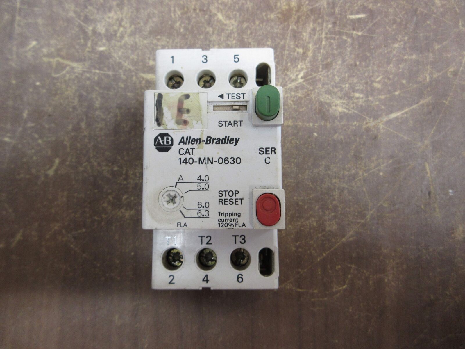 Allen-Bradley Manual Starter 140-MN-0630 Ser. C Trip: 4.0-6.3A *Chipped Base*