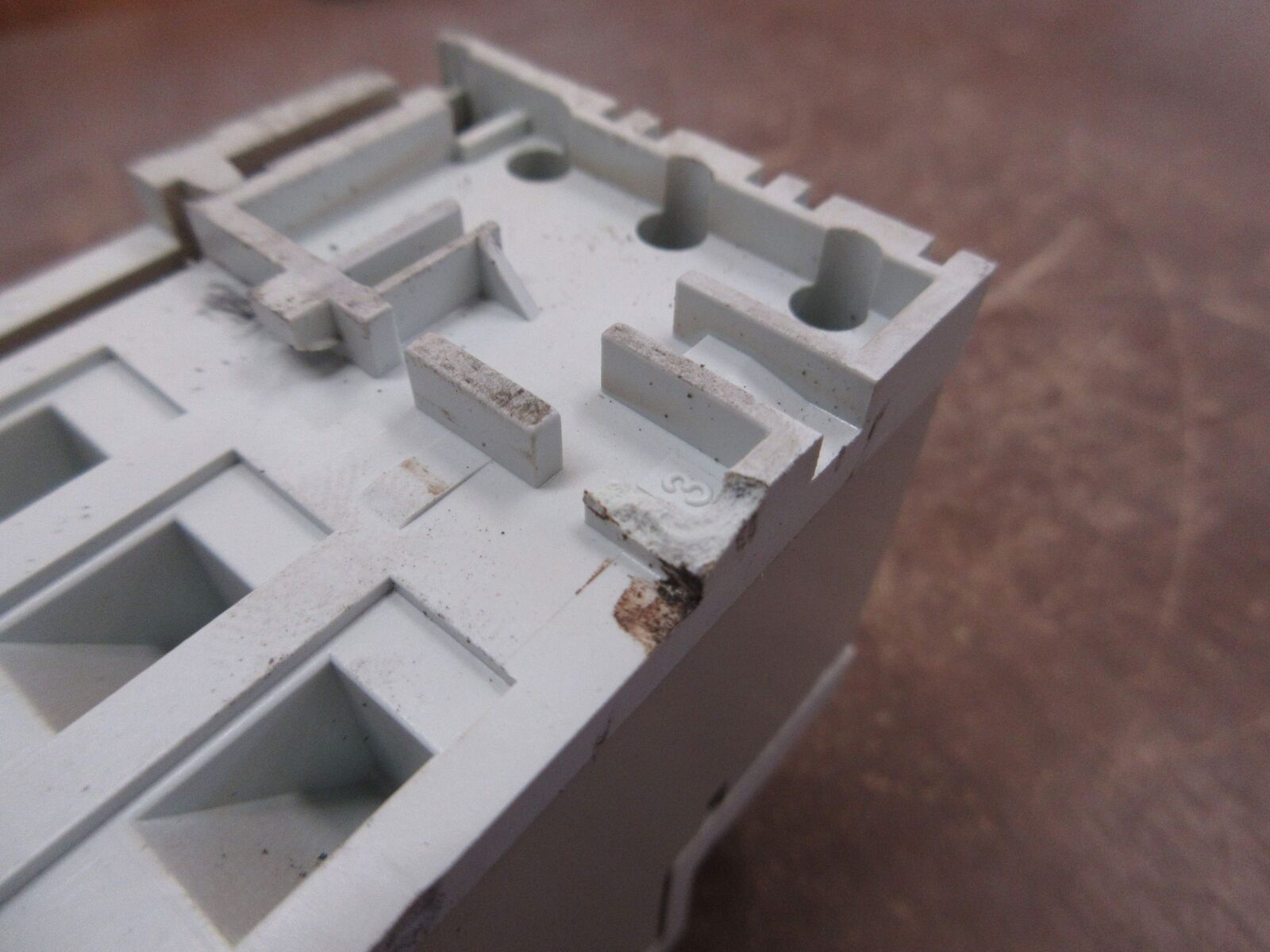 Allen-Bradley Manual Starter 140-MN-0630 Ser. C Trip: 4.0-6.3A *Chipped Base*