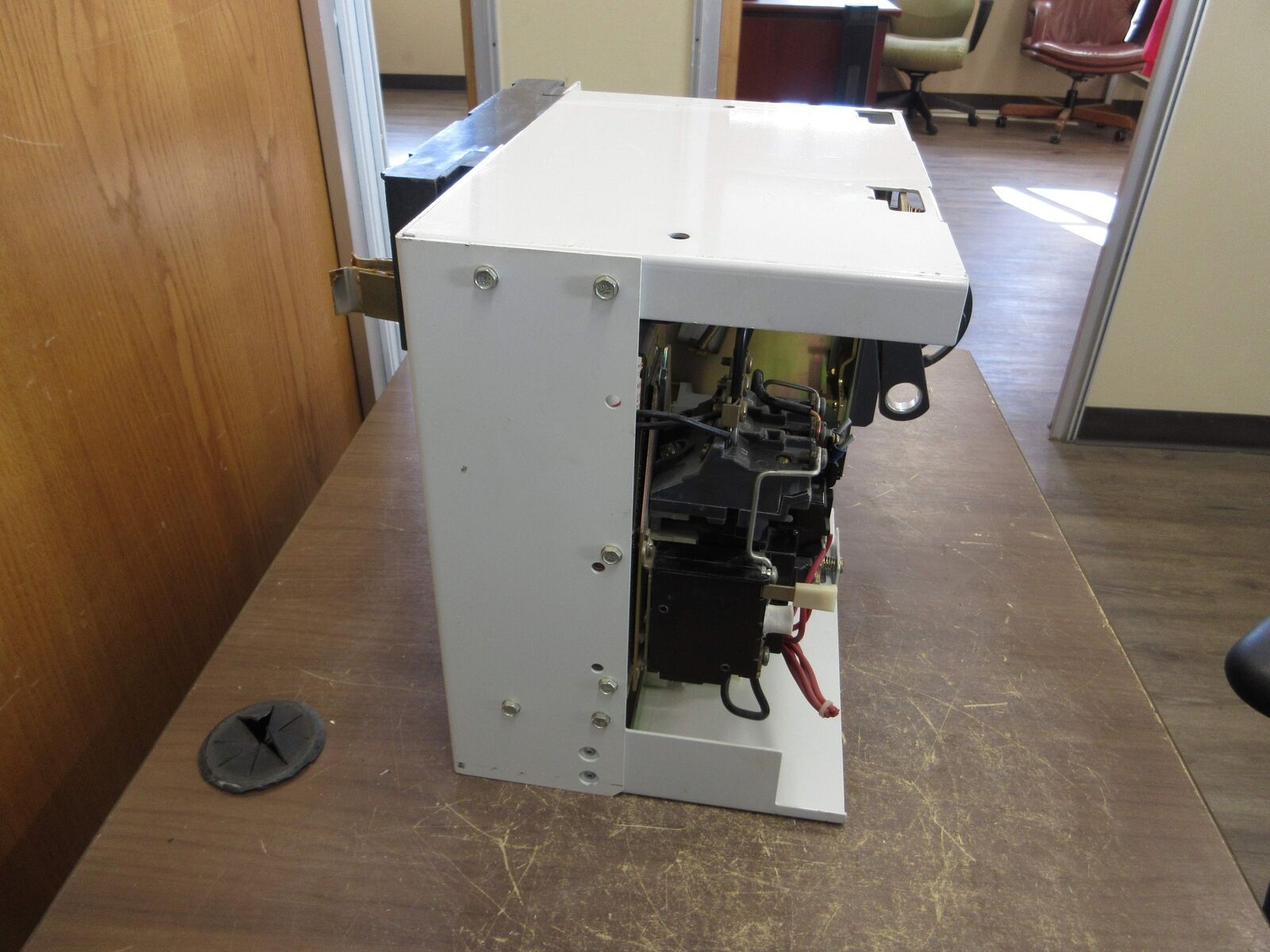Allen-Bradley Size 1 MCC Bucket 2112B-BAB-3-4R-6-24R 480V 3Ph 60Hz 120V Coil