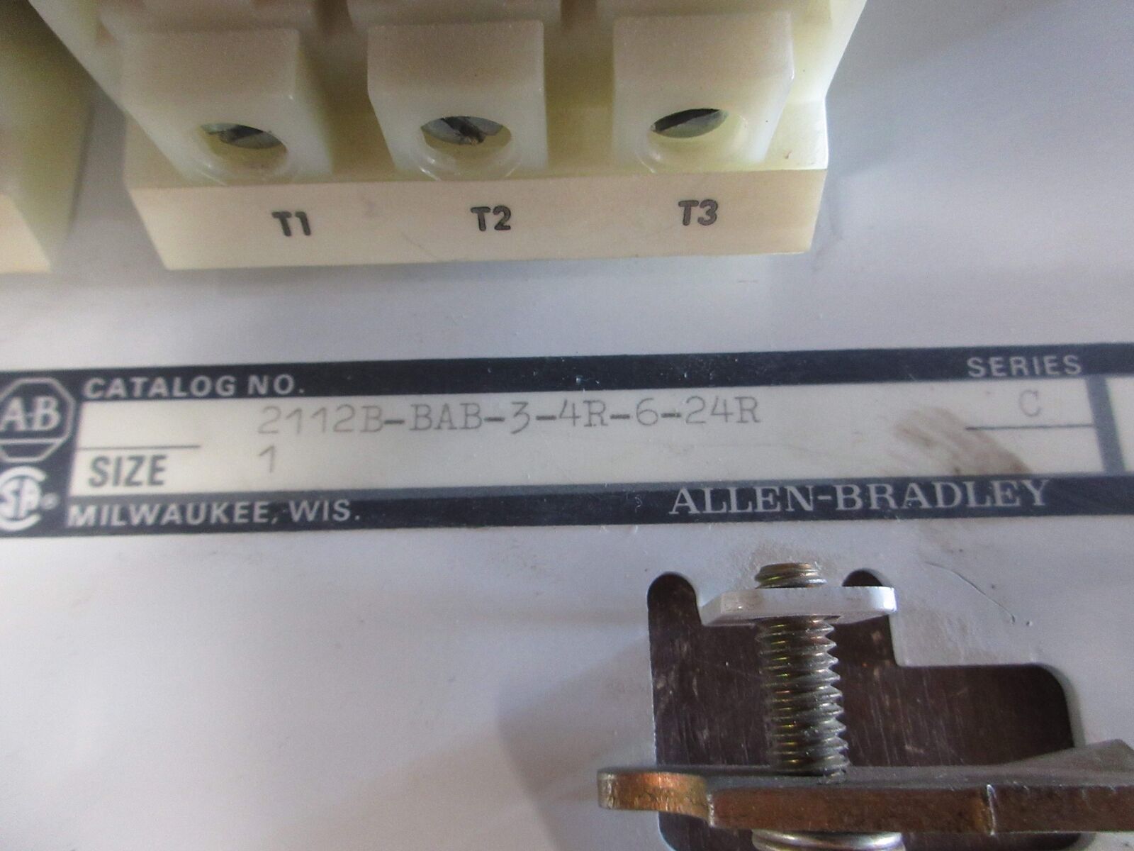 Allen-Bradley Size 1 MCC Bucket 2112B-BAB-3-4R-6-24R 480V 3Ph 60Hz 120V Coil