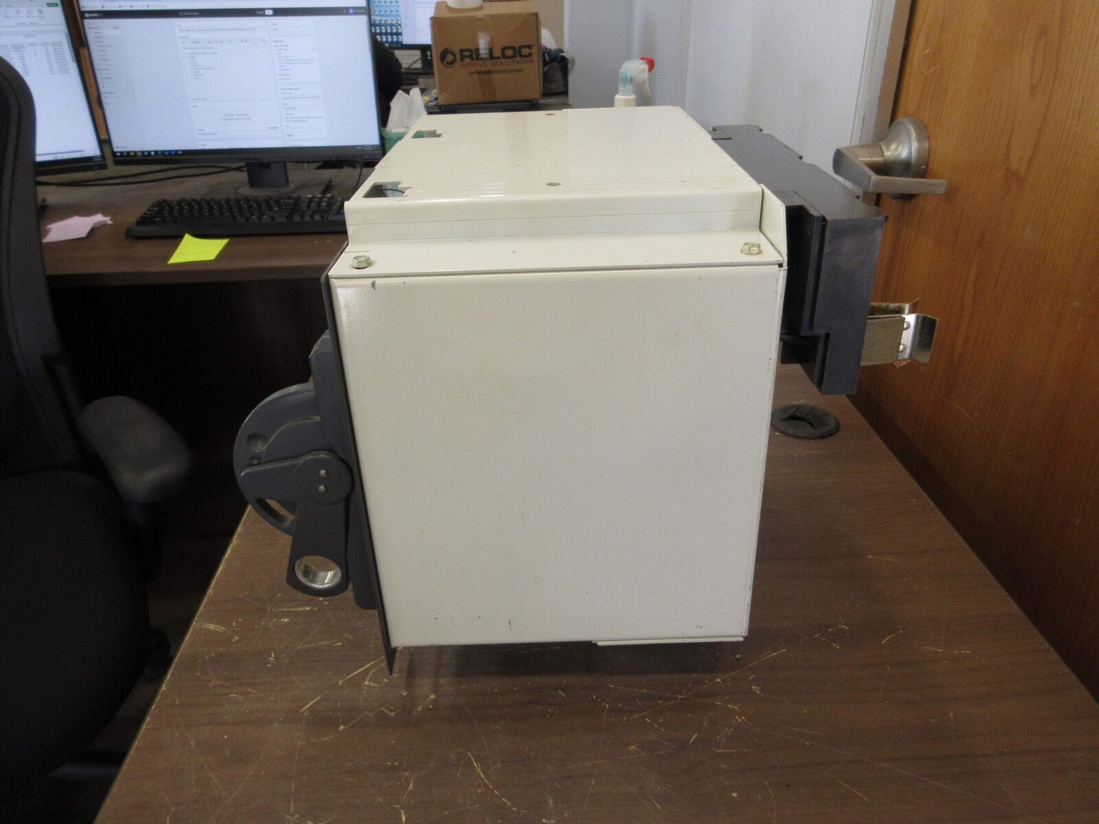Allen-Bradley Size 1 MCC Bucket 2112B-BAB-3-4R-6-24R 480V 3Ph 60Hz 120V Coil