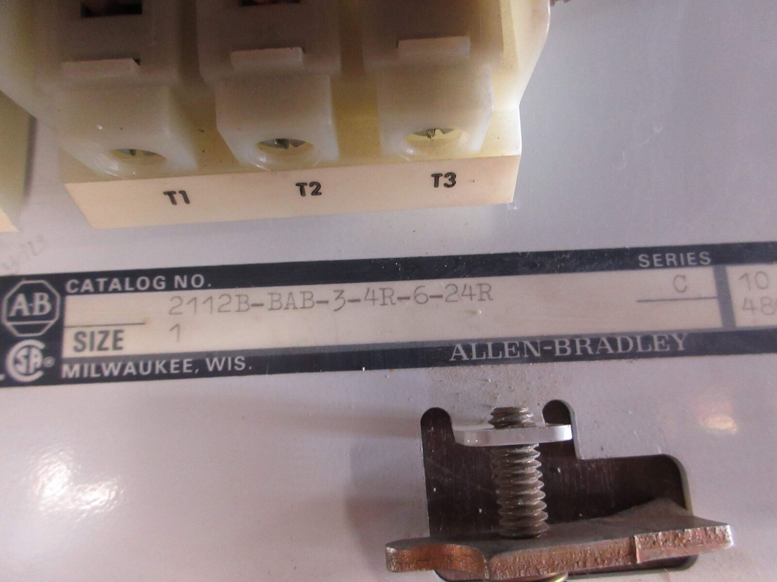 Allen-Bradley Size 1 MCC Bucket 2112B-BAB-3-4R-6-24R 480V 3Ph 60Hz 120V Coil