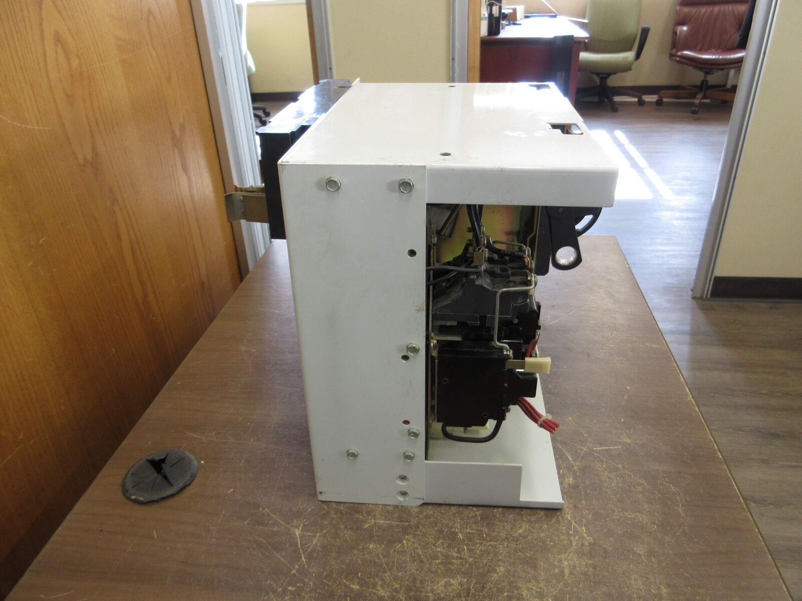 Allen-Bradley Size 1 MCC Bucket 2112B-BAB-3-4R-6-24R 480V 3Ph 60Hz 120V Coil
