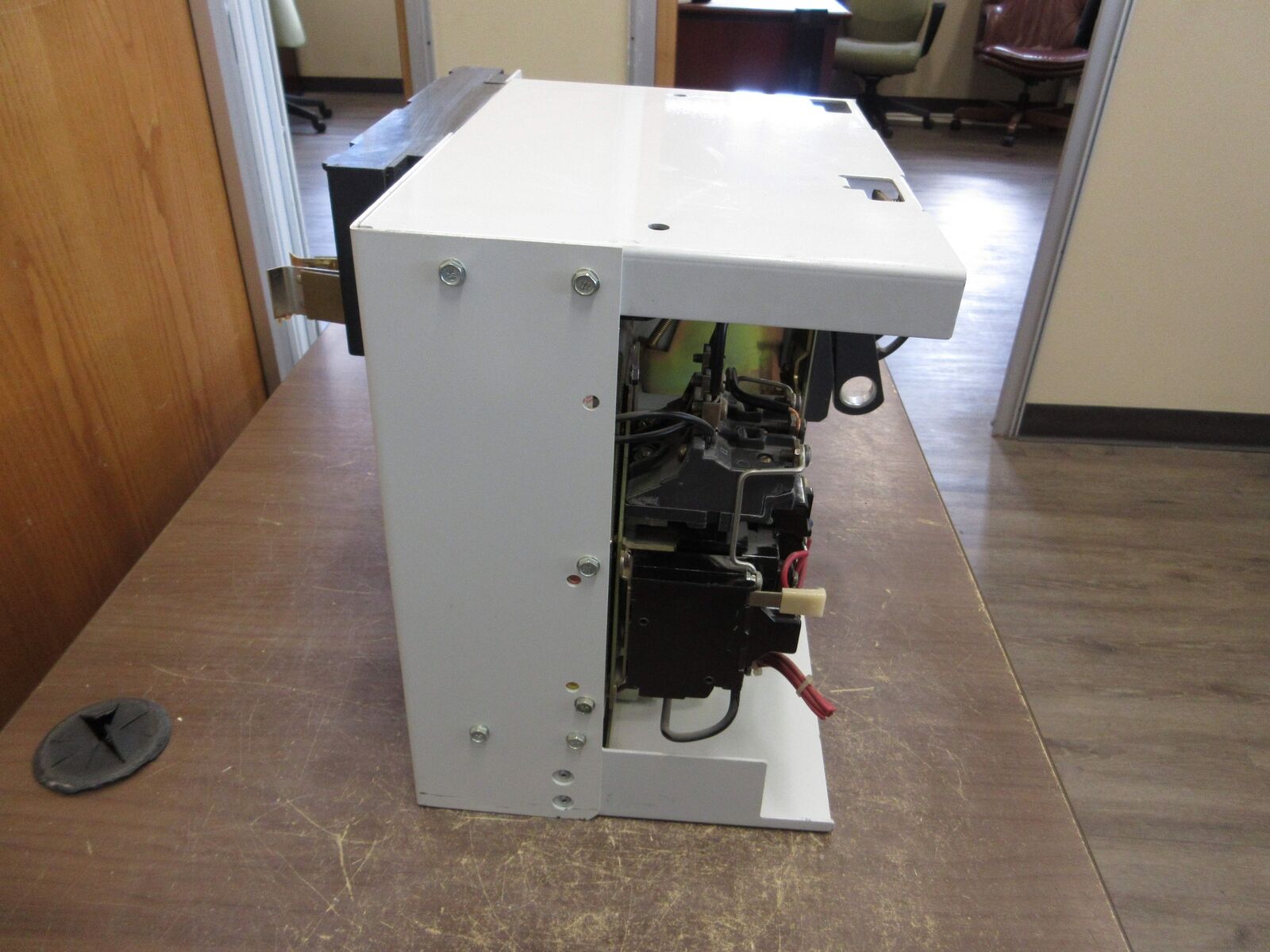 Allen-Bradley Size 1 MCC Bucket 2112B-BAB-3-4R-6-24R 480V 3Ph 60Hz 120V Coil
