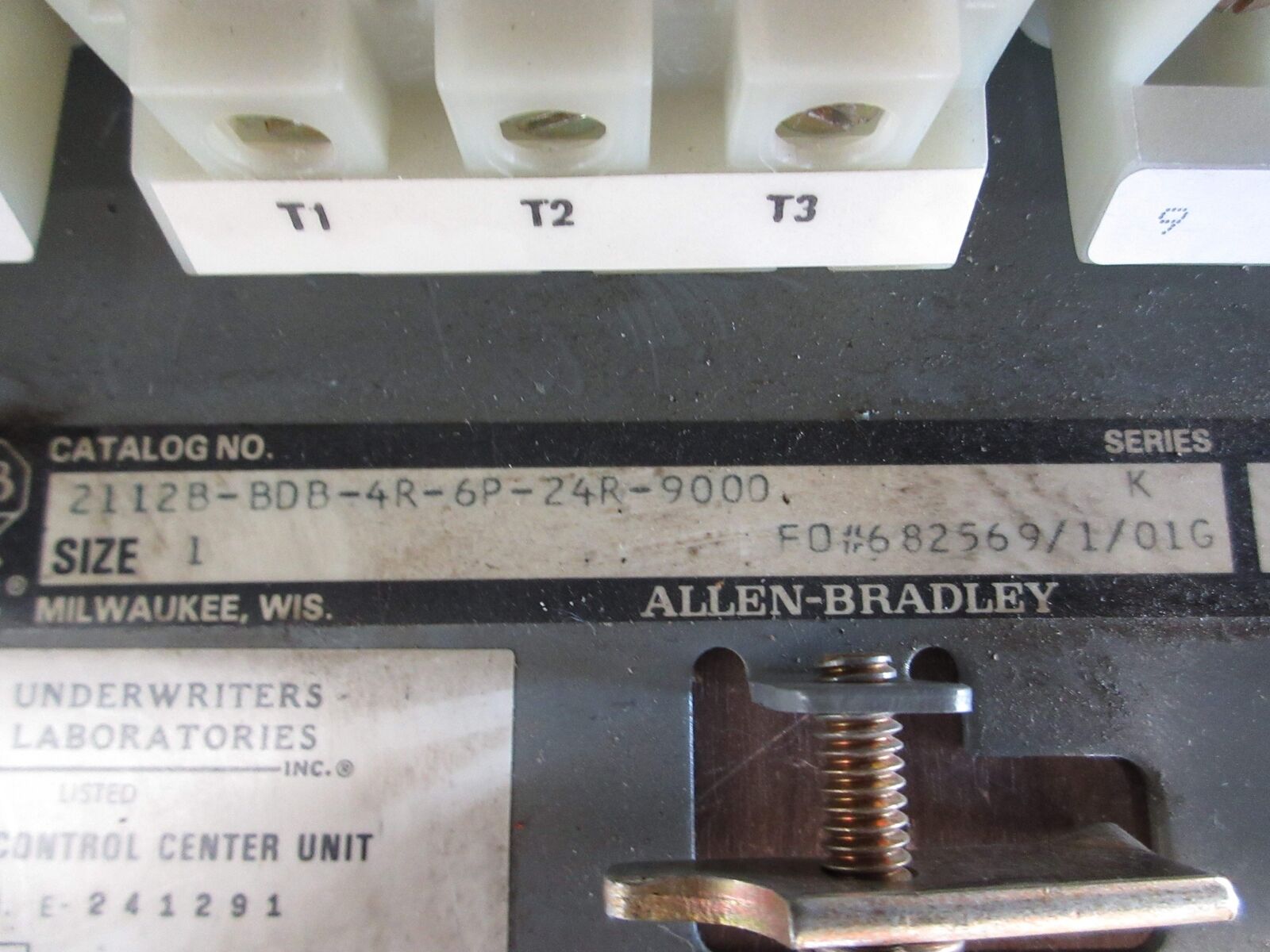 Allen-Bradley Size 1 MCC Bucket 2112B-BDB-4R-6P-24R-9000 480V 3Ph 60Hz 120V Coil