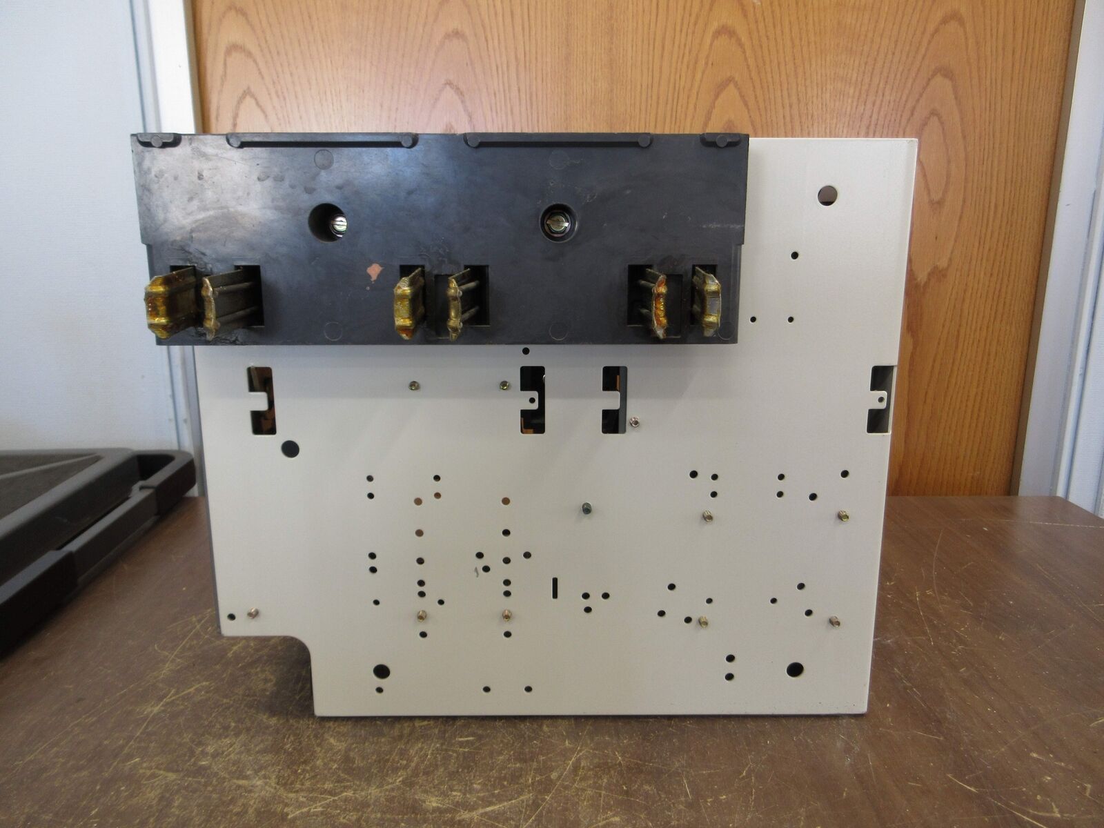 Allen-Bradley Size 1 MCC Bucket 2112B-BDB-4R-6P-24R-9000 480V 3Ph 60Hz 120V Coil