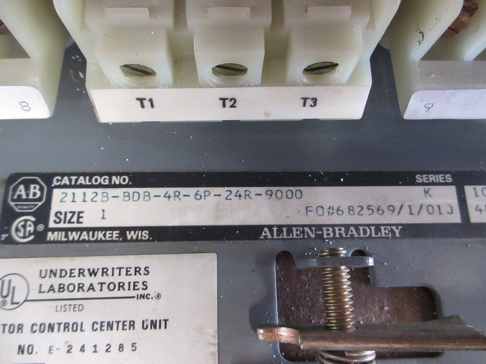 Allen-Bradley Size 1 MCC Bucket 2112B-BDB-4R-6P-24R-9000 480V 3Ph 60Hz 120V Coil