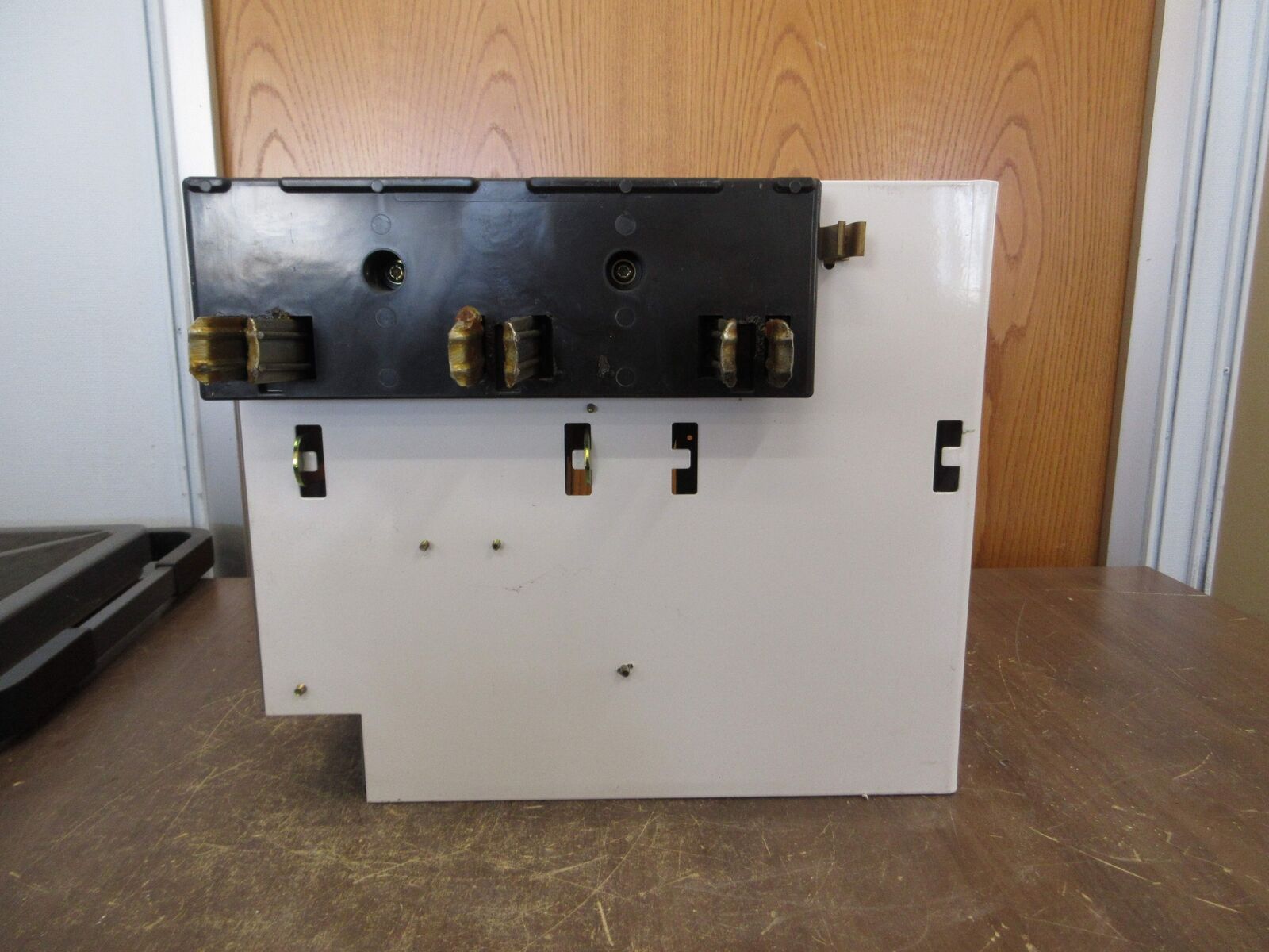 Allen-Bradley Size 2 MCC Bucket YUGWQY923/1AW 480V 3Ph 60Hz 120V Coil *No Door*