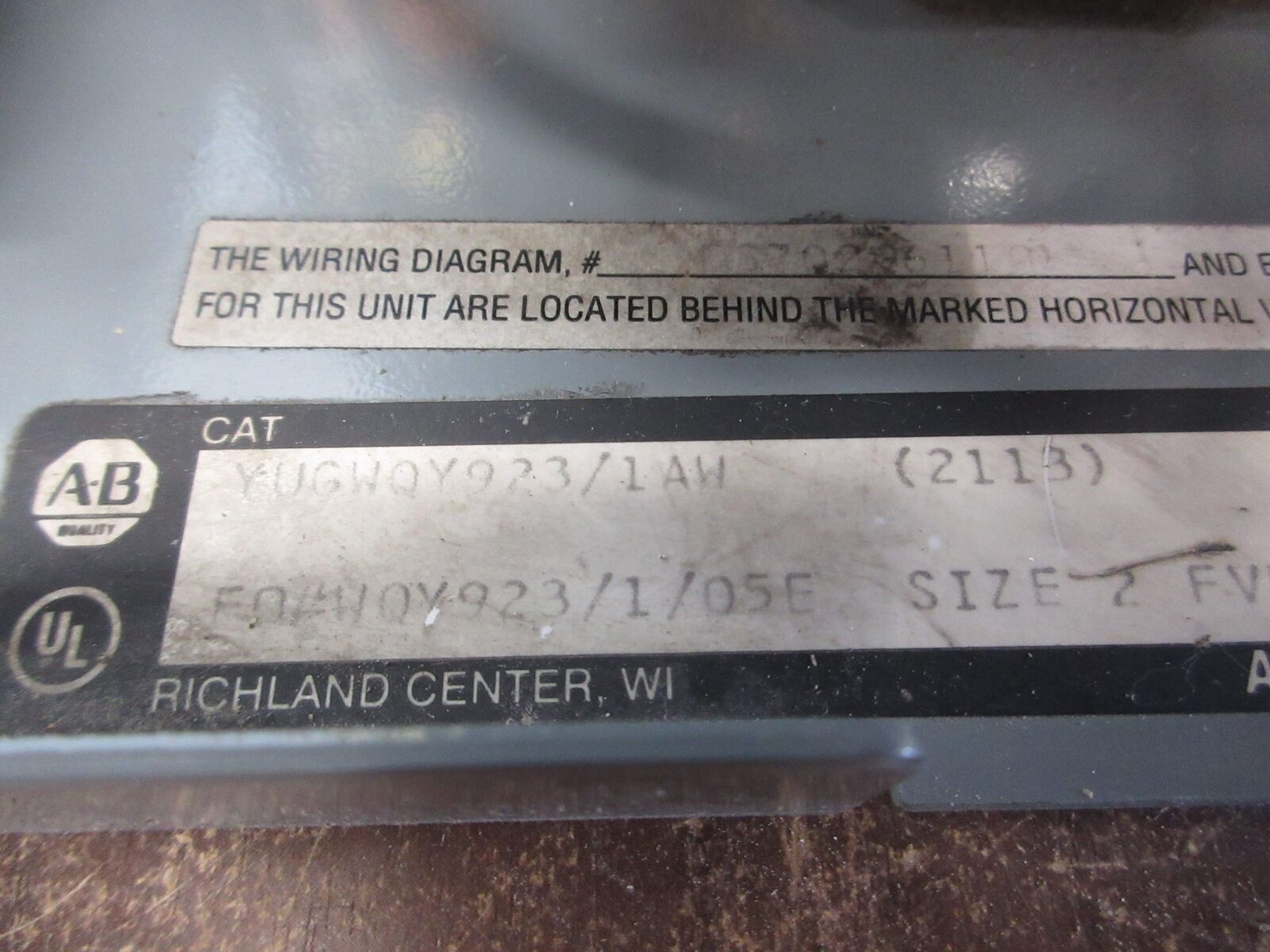 Allen-Bradley Size 2 MCC Bucket YUGWQY923/1AW 480V 3Ph 60Hz 120V Coil *No Door*